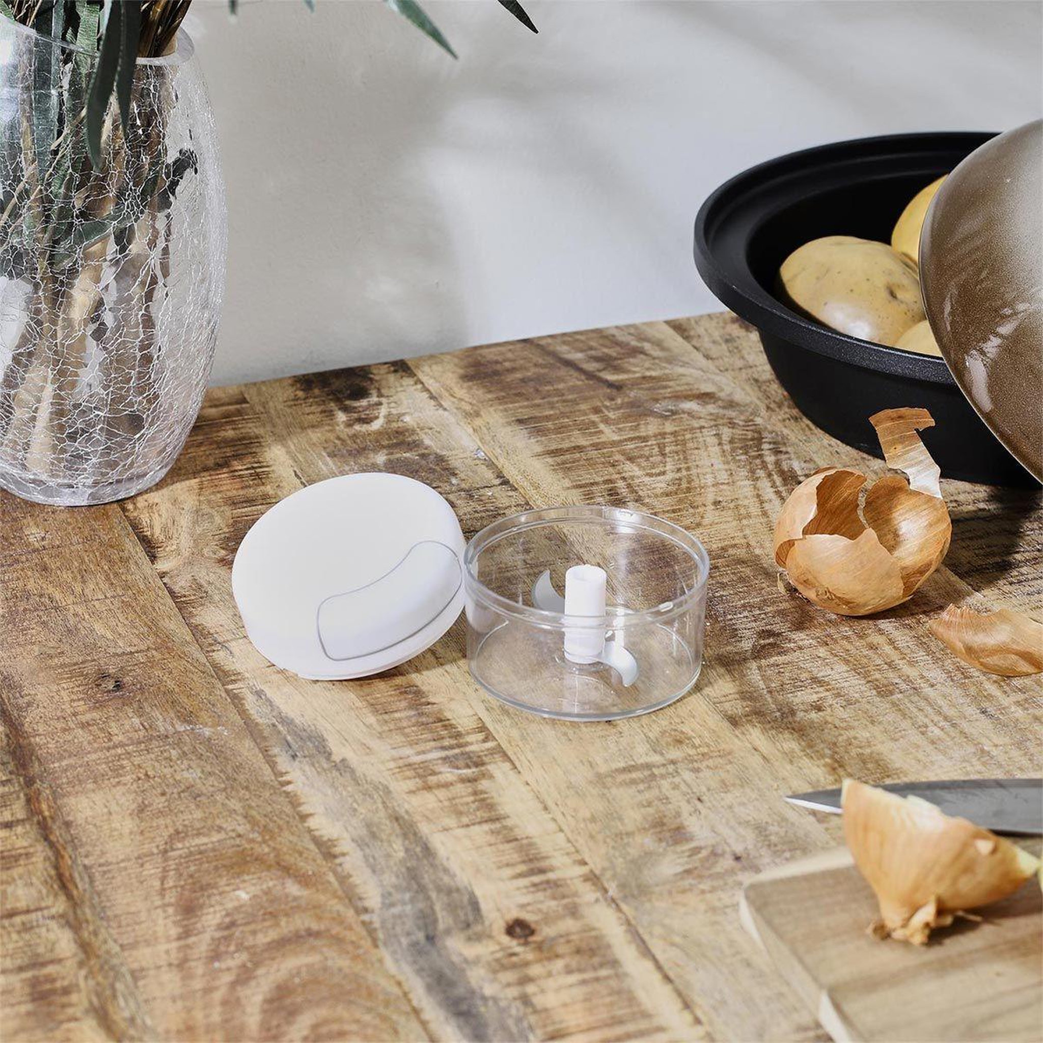 Voir la diapositive 4 : COOK CONCEPT Mini Hachoir  Manuel  9cm Blanc