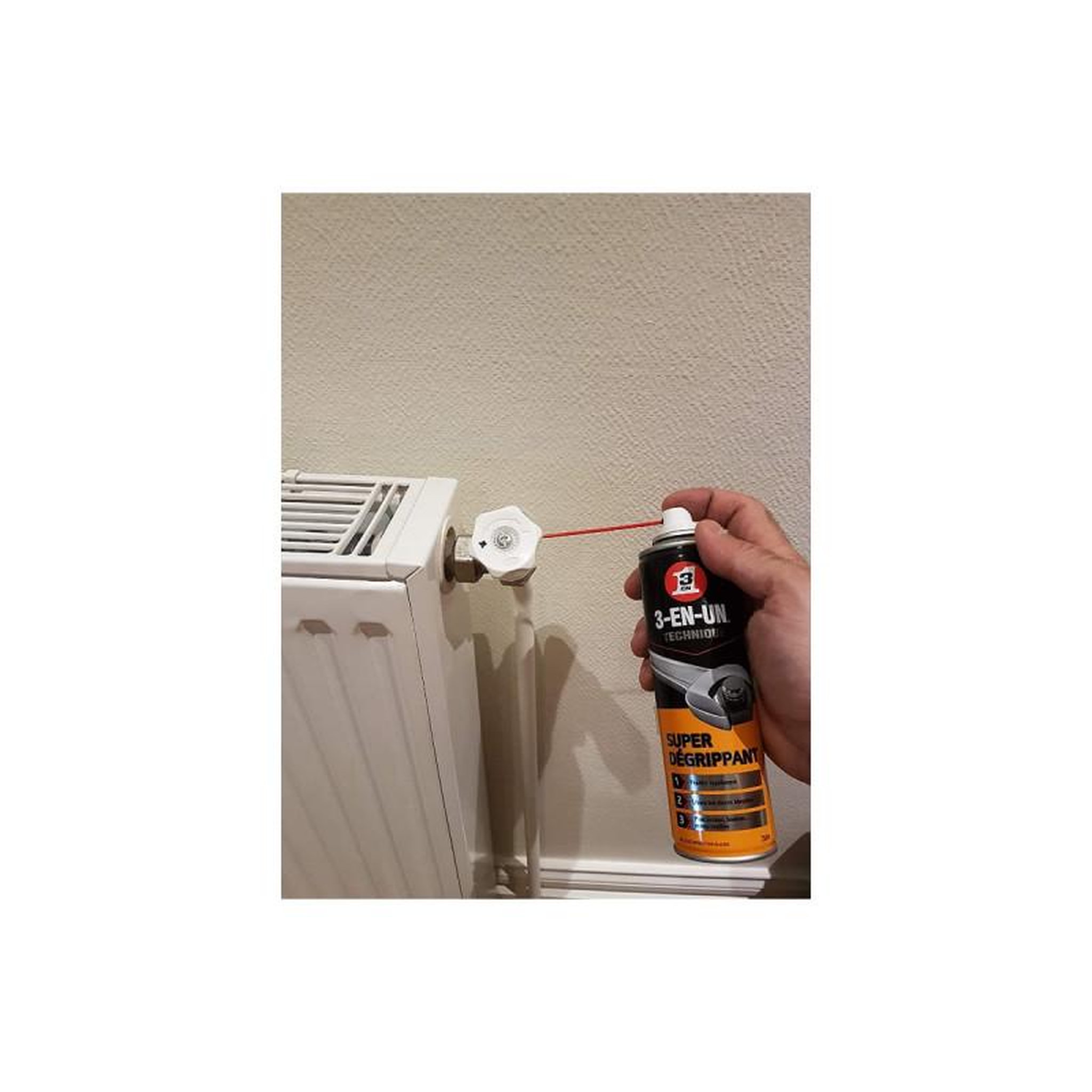 Voir la diapositive 3 : 3-EN-UN Super Dégrippant aérosol 3-EN-UN - 250 ml