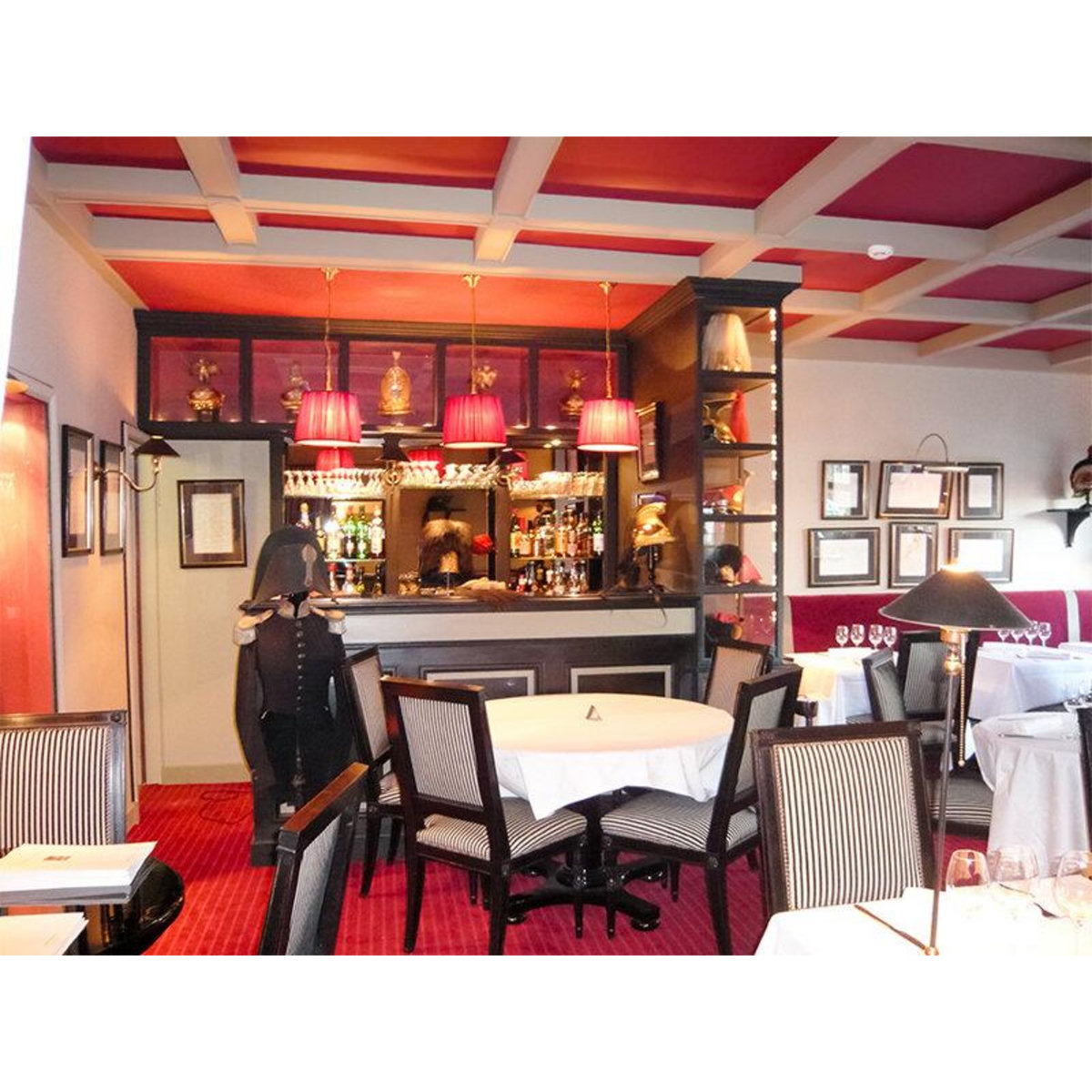 Smartbox Adresses primées : dîner 3 plats au restaurant La Licorne Royale près de Rouen - Coffret Cadeau Gastronomie