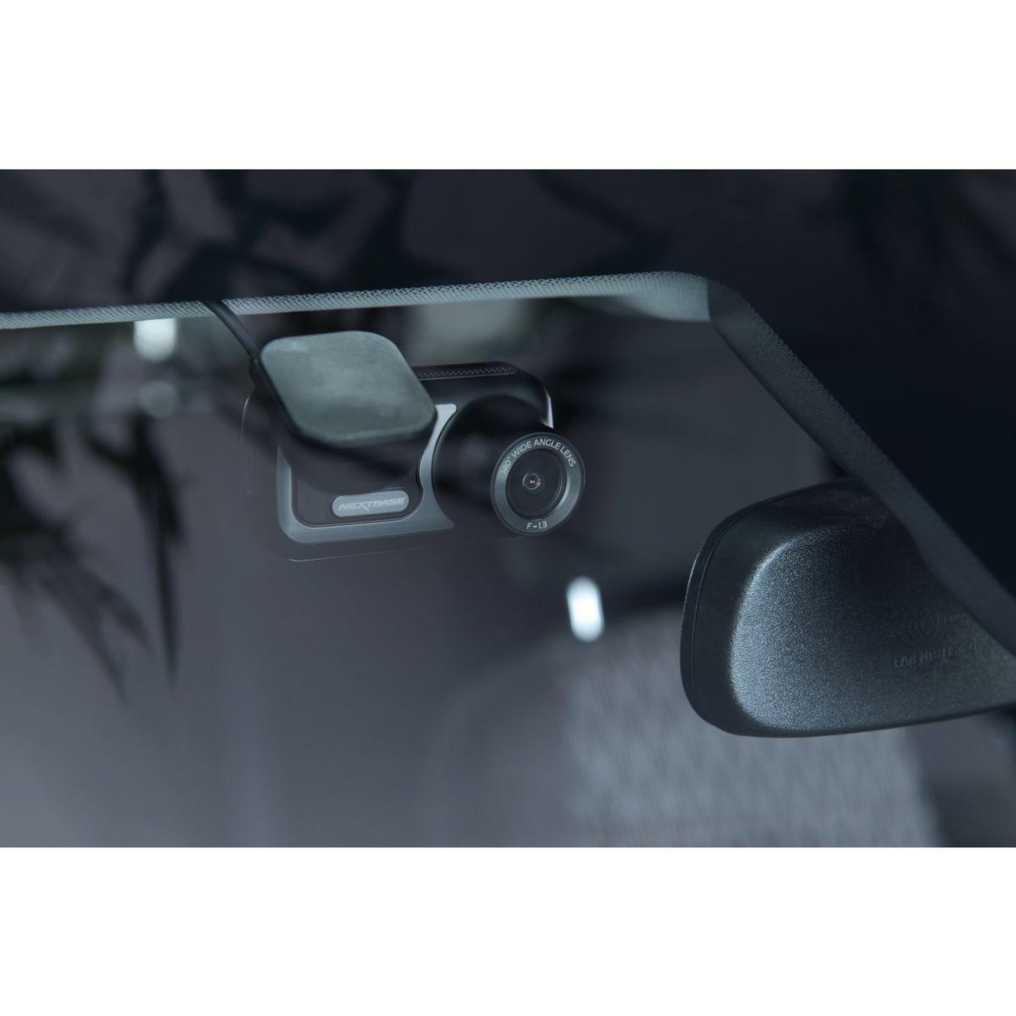 Voir la diapositive 5 : next base Dashcam 422GW