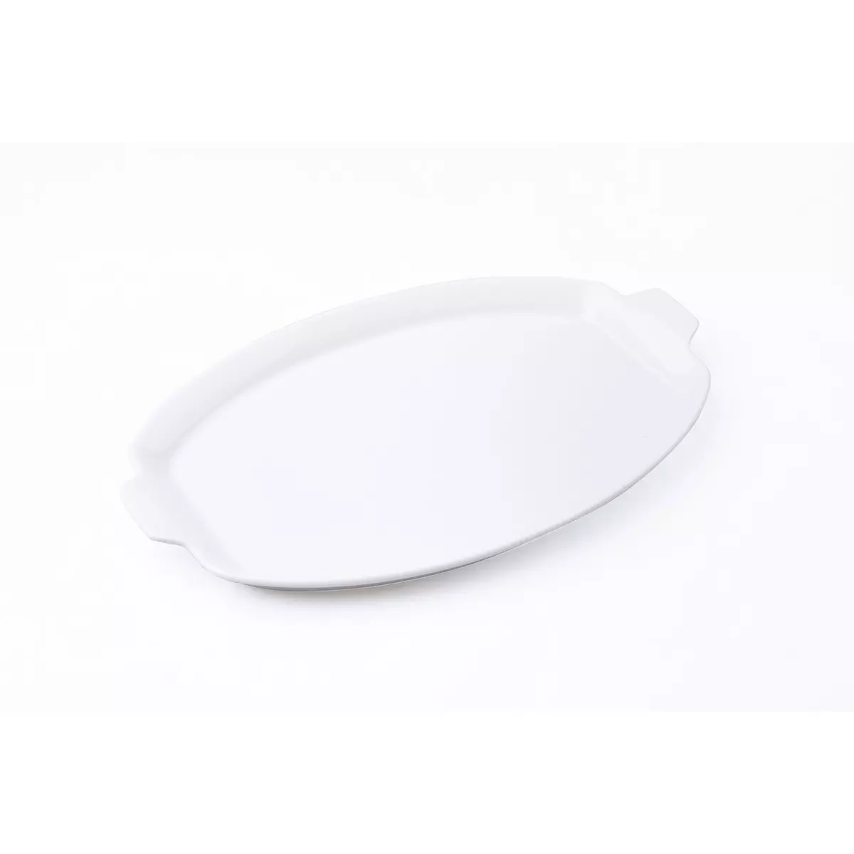 Plat oval avec poignée porcelaine blanche 