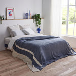 DODO Couverture Lima Bleu prusse. Coloris disponibles : Bleu