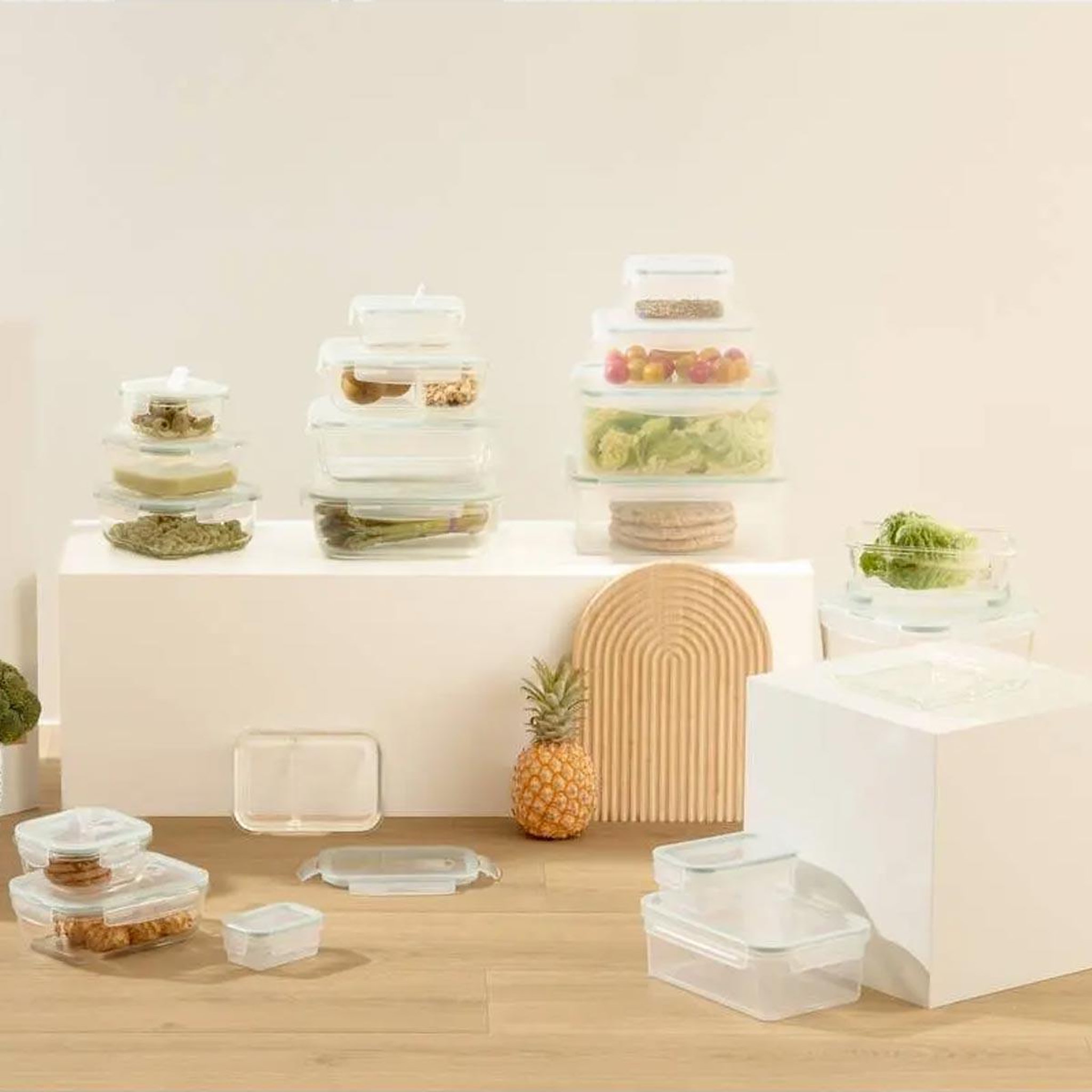 Voir la diapositive 4 : FIVE Boîte de conservation  clipeat  3,6l transparent