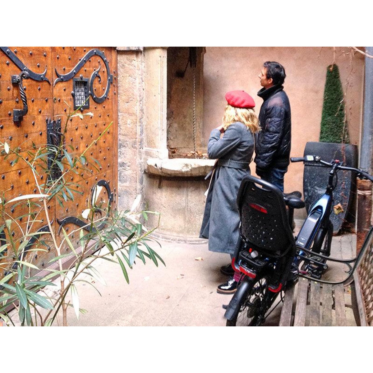 Smartbox Visite guidée de Lyon en cyclo avec dégustation et chasse aux trésors pour 6 - Coffret Cadeau Sport & Aventure