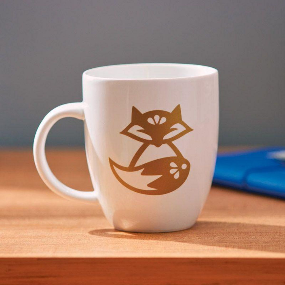 CRICUT 5 feuilles de vinyle amovible Cricut doré, noir, rouge et blanc - 30,4 x 13,9 cm