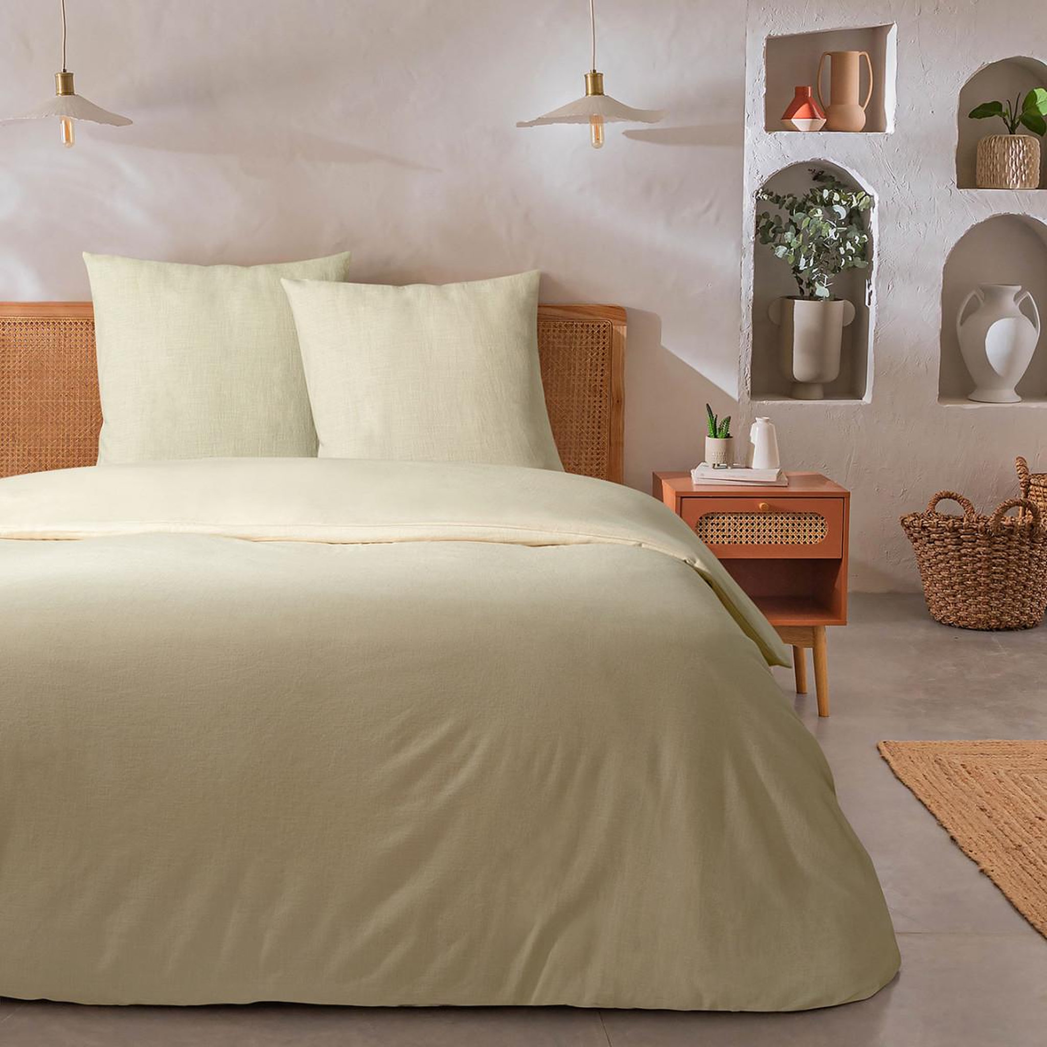 Voir la diapositive 1 : FUTURE HOME Parure de lit 2 personnes unie effet lin