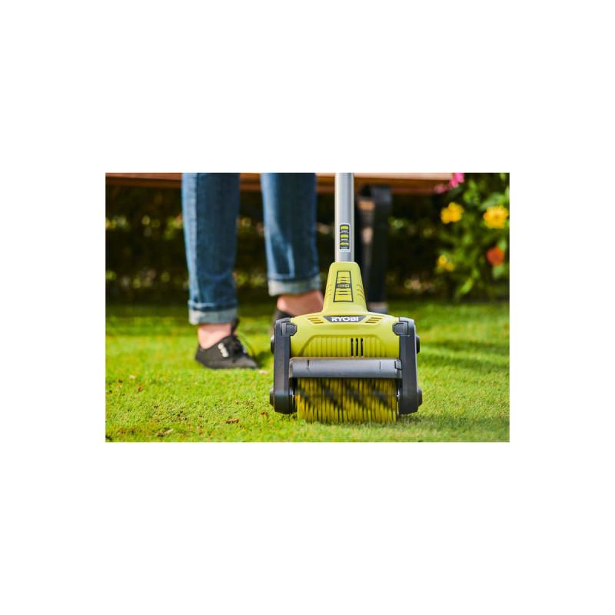 Voir la diapositive 5 : Ryobi Nettoyeur de sol RYOBI 18V One+ - 1 batterie 4.0 Ah - 1 chargeur - RY18PCB-140
