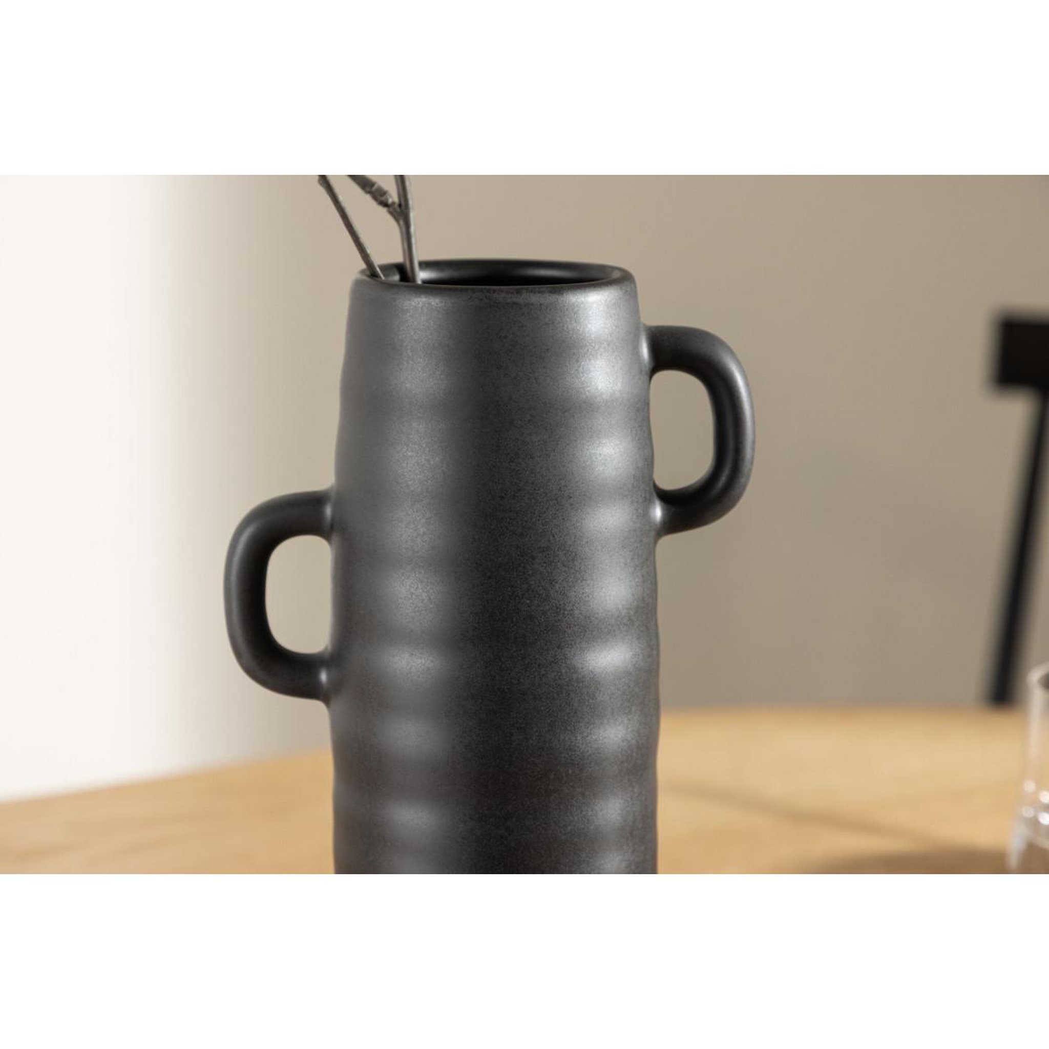 Voir la diapositive 6 : Paris Prix Vase ondulé en céramique  cent  25cm noir