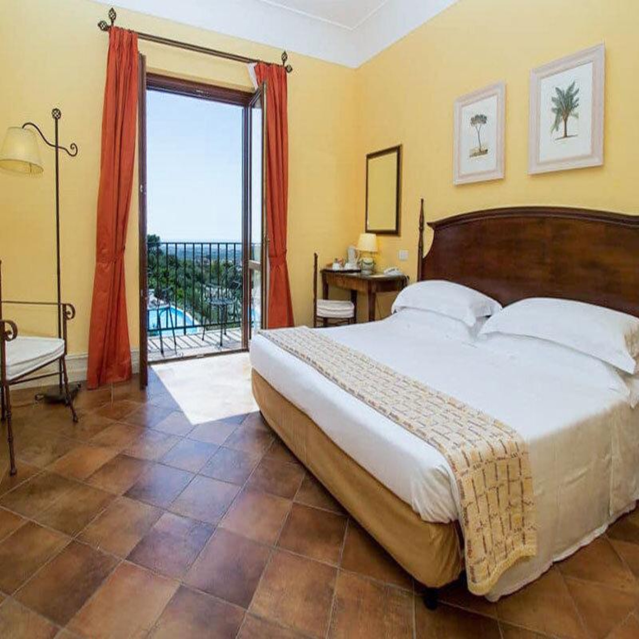 Voir la diapositive 2 : Smartbox Séjour de charme en sicile dans un hôtel étoilé - coffret cadeau séjour