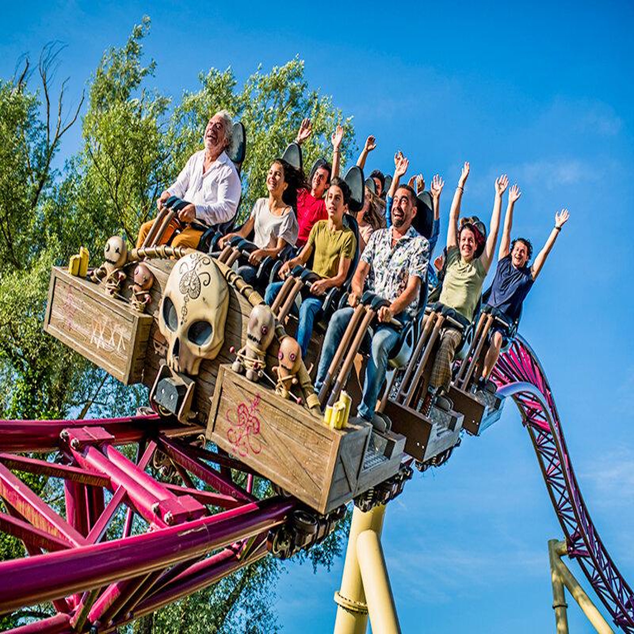 Voir la diapositive 3 : Smartbox Walibi rhône-alpes : entrée 1 adulte - coffret cadeau multi-thèmes