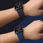 Voir la diapositive 2 : IBROZ Bracelet Apple Watch SoftTouch 40/41mm noir+bleu