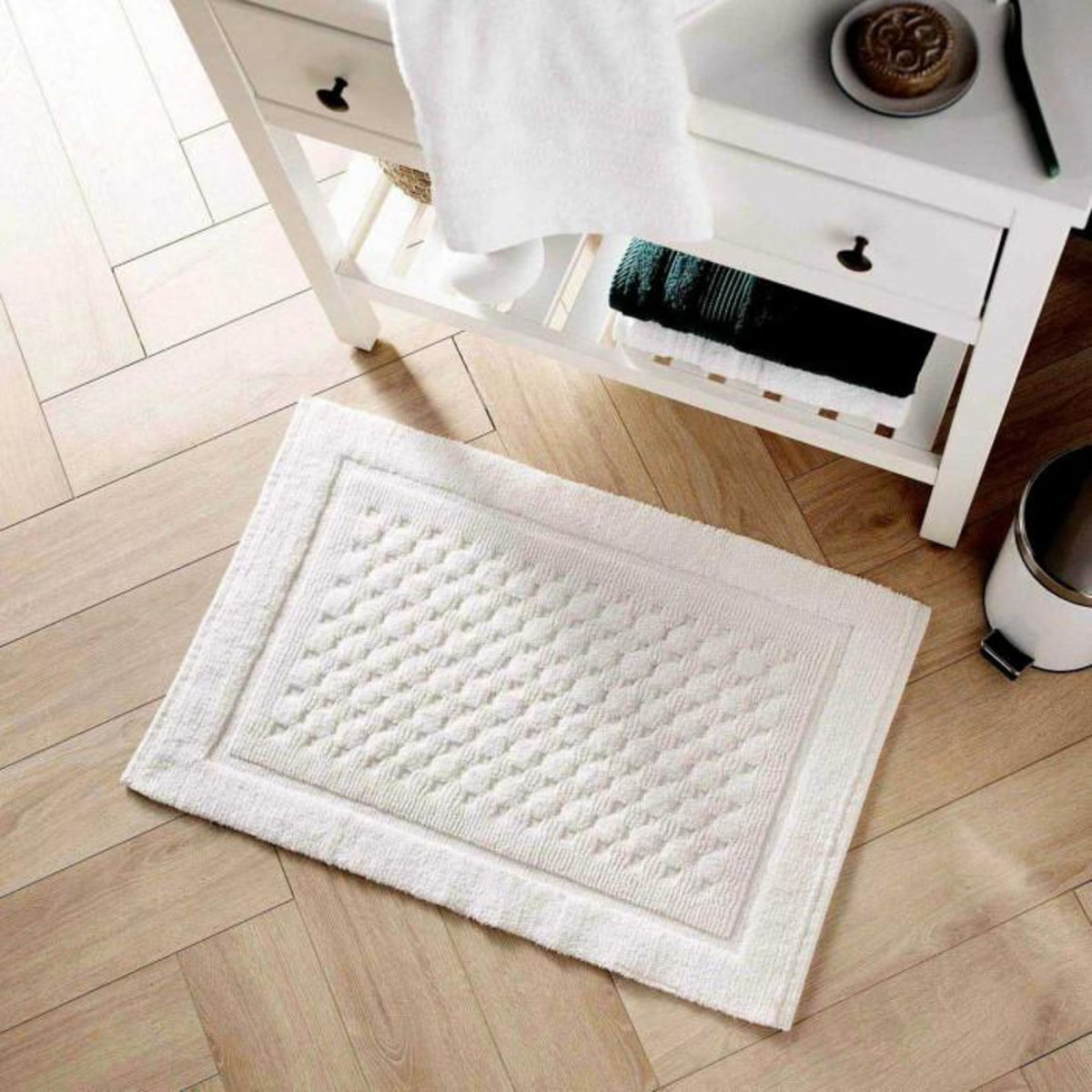 Paris Prix Tapis de Bain Jacquard  Damaris  50x80cm Blanc