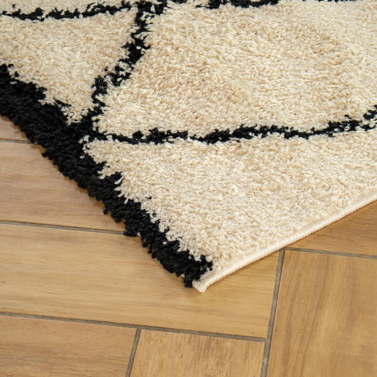 FUTURE HOME Tapis déco type berbère à poils longs 133x190cm