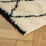 Voir la diapositive 3 : FUTURE HOME Tapis déco type berbère à poils longs 133x190cm