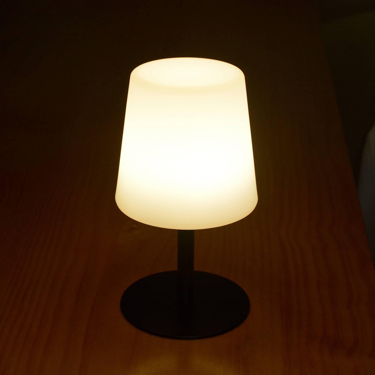 SWEEEK LAMPADA S COLOR - Lampe de table LED de 28cm - Lampe de table décorative lumineuse, Ø 16cm