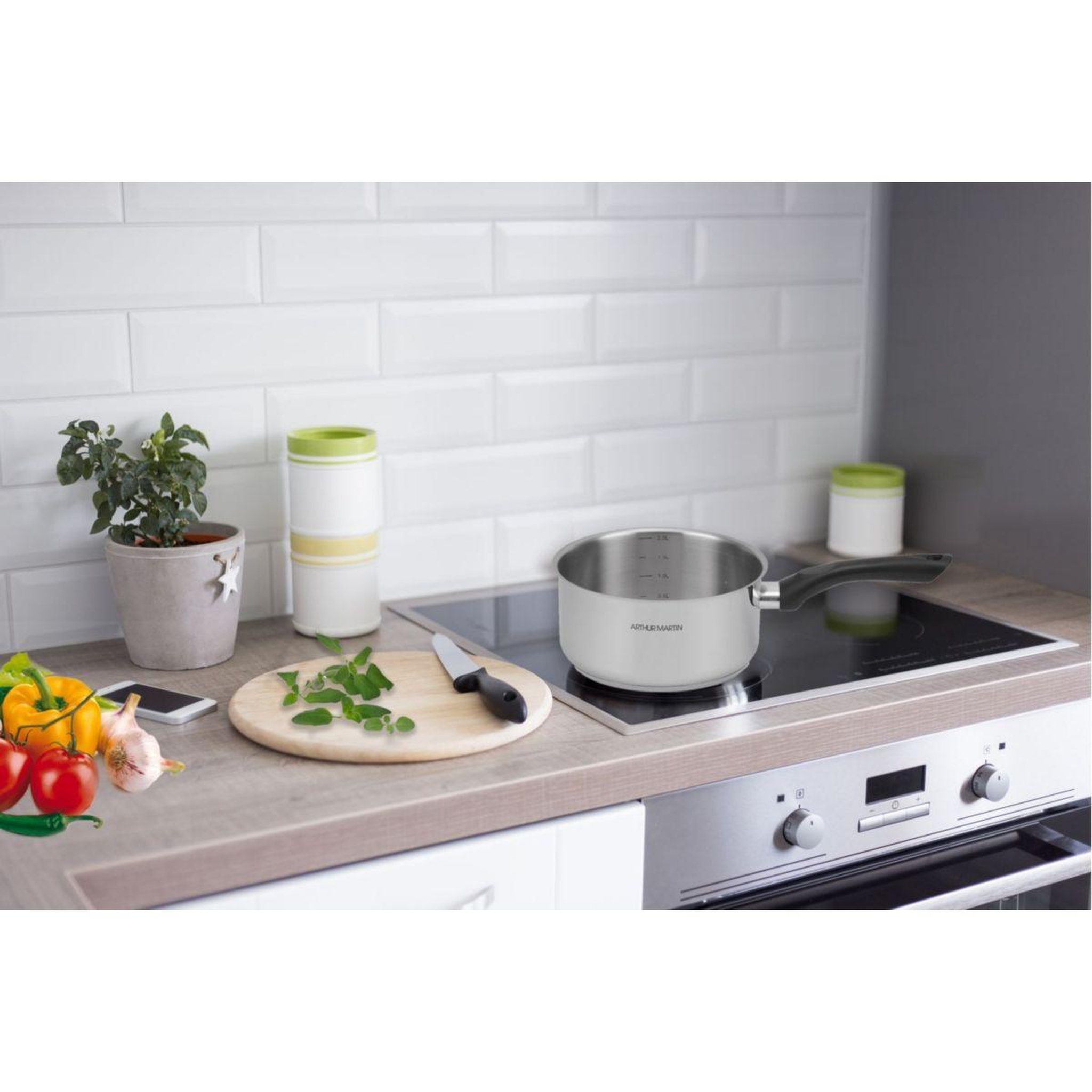 Voir la diapositive 4 : ELECTROLUX Casserole inox 18 cm