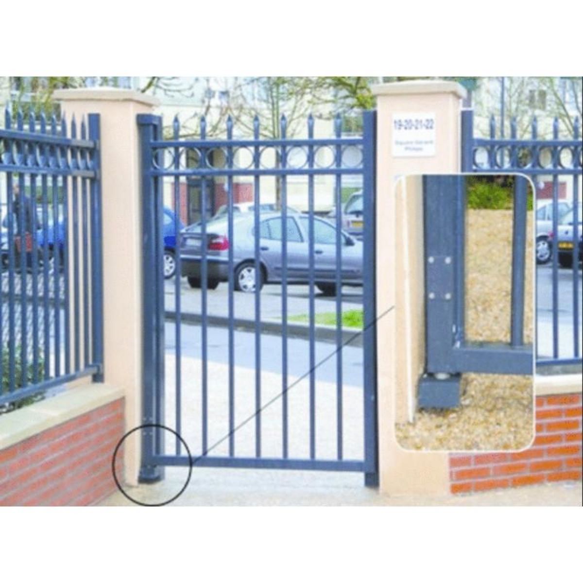 MANTION SAS Ferme portillon invisible tube 50 200kg droite MANTION 25322DT