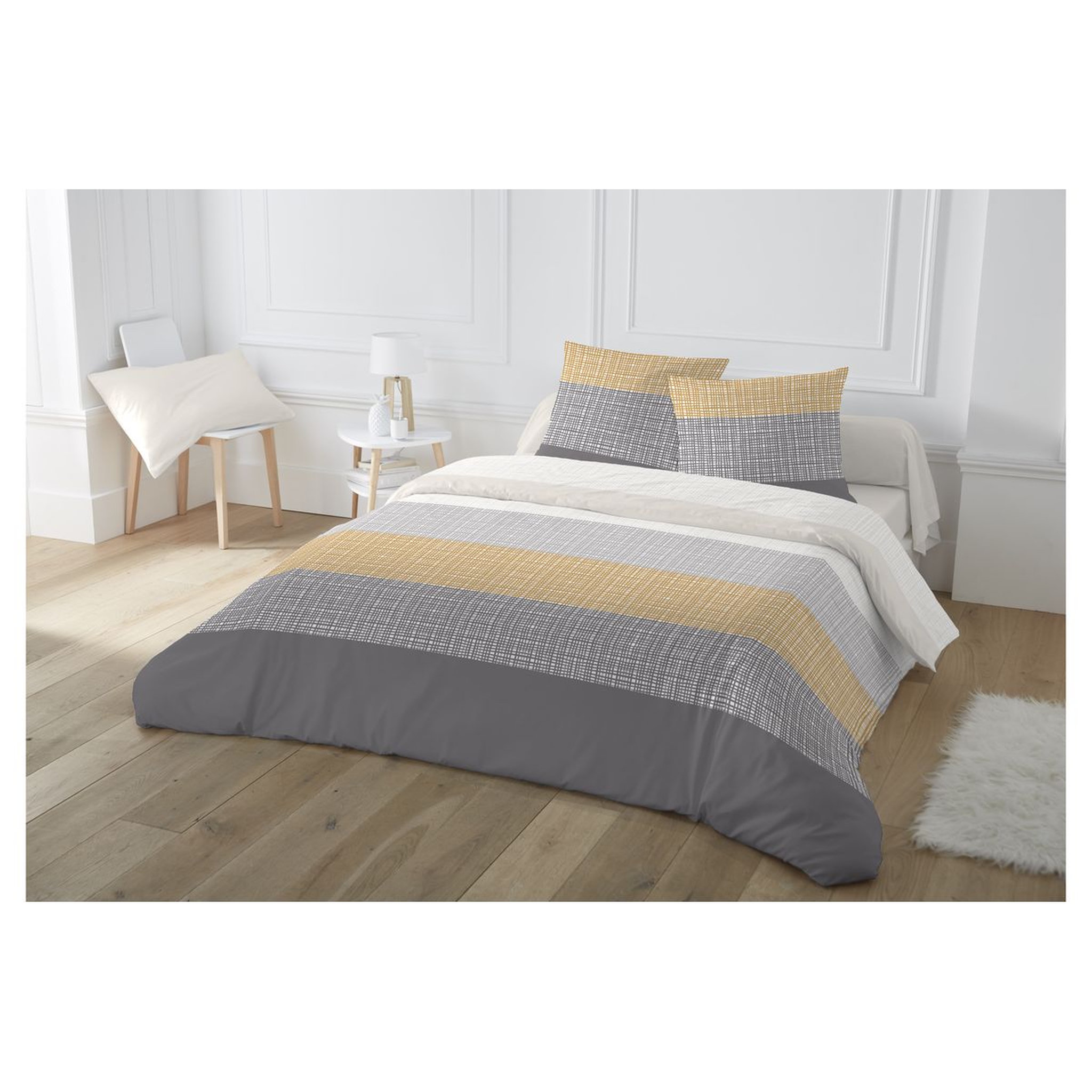 Voir la diapositive 1 : Parure housse de couette fantaisie en polycoton 49 fils GENNIA