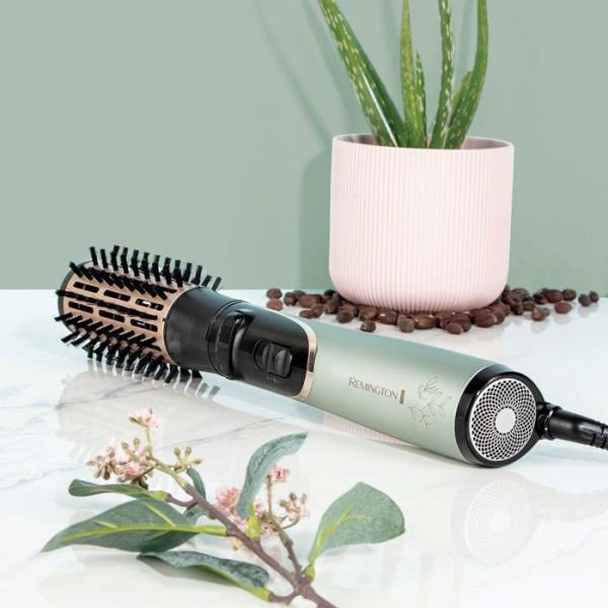 Voir la diapositive 2 : REMINGTON Brosse a air chaud Remington 45754 560 100 Multicolore
