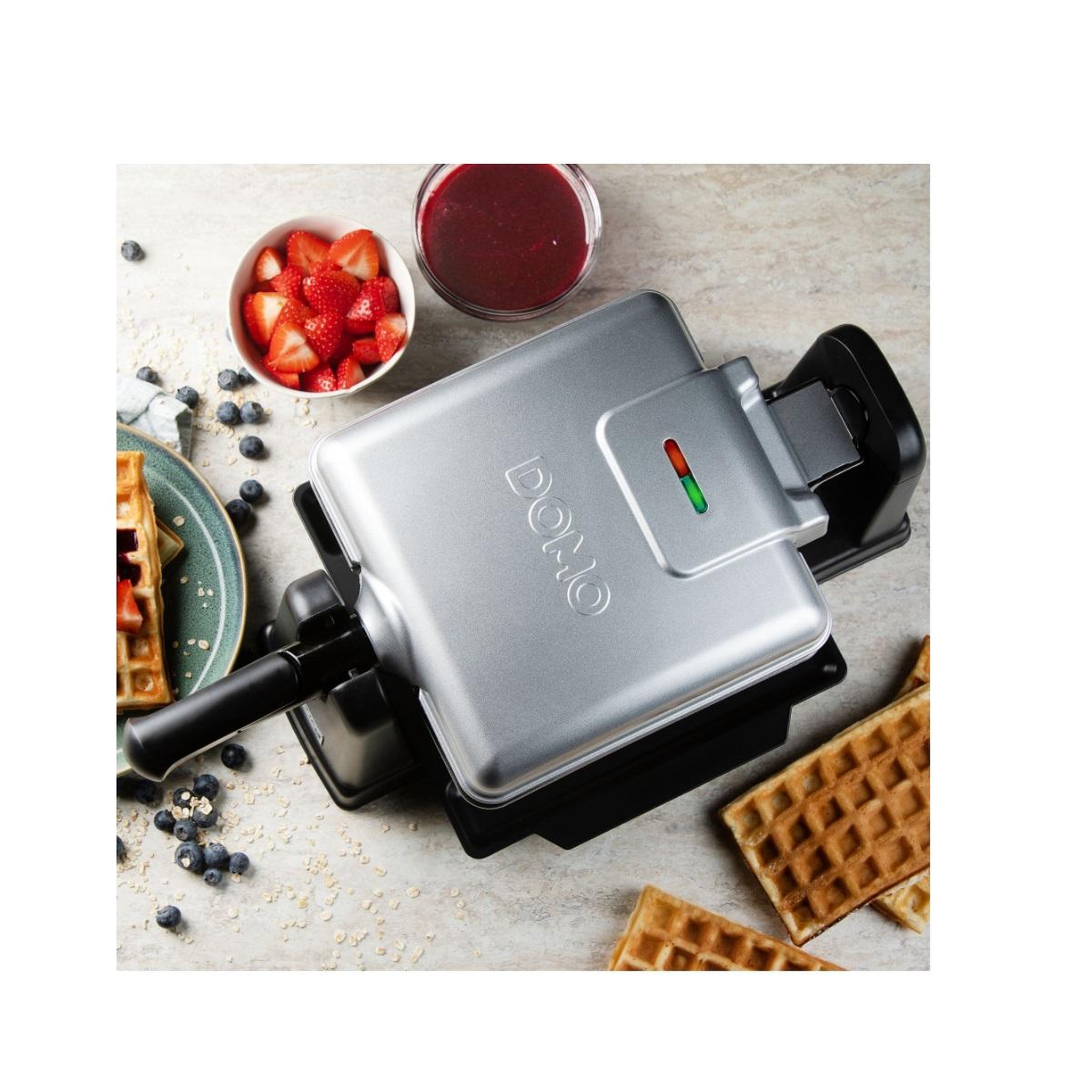 Voir la diapositive 5 : Domo Gaufrier rotatif 1400w inox/noir - do9272w