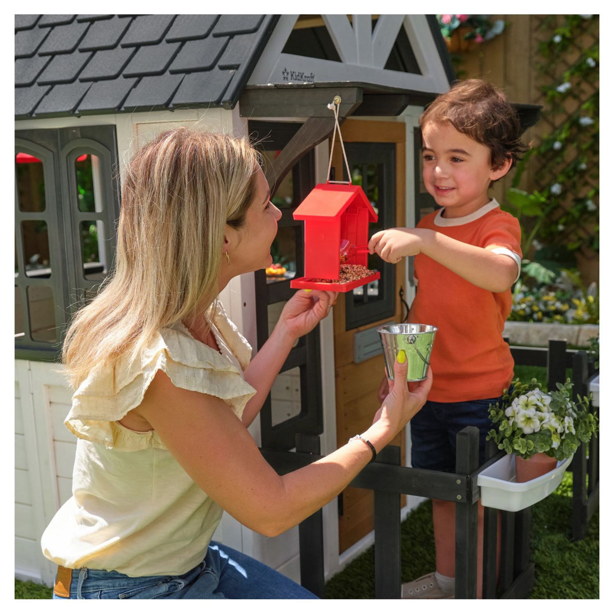 Kidkraft Maisonnette cabne pour enfant en bois LAKESIDE Blanc