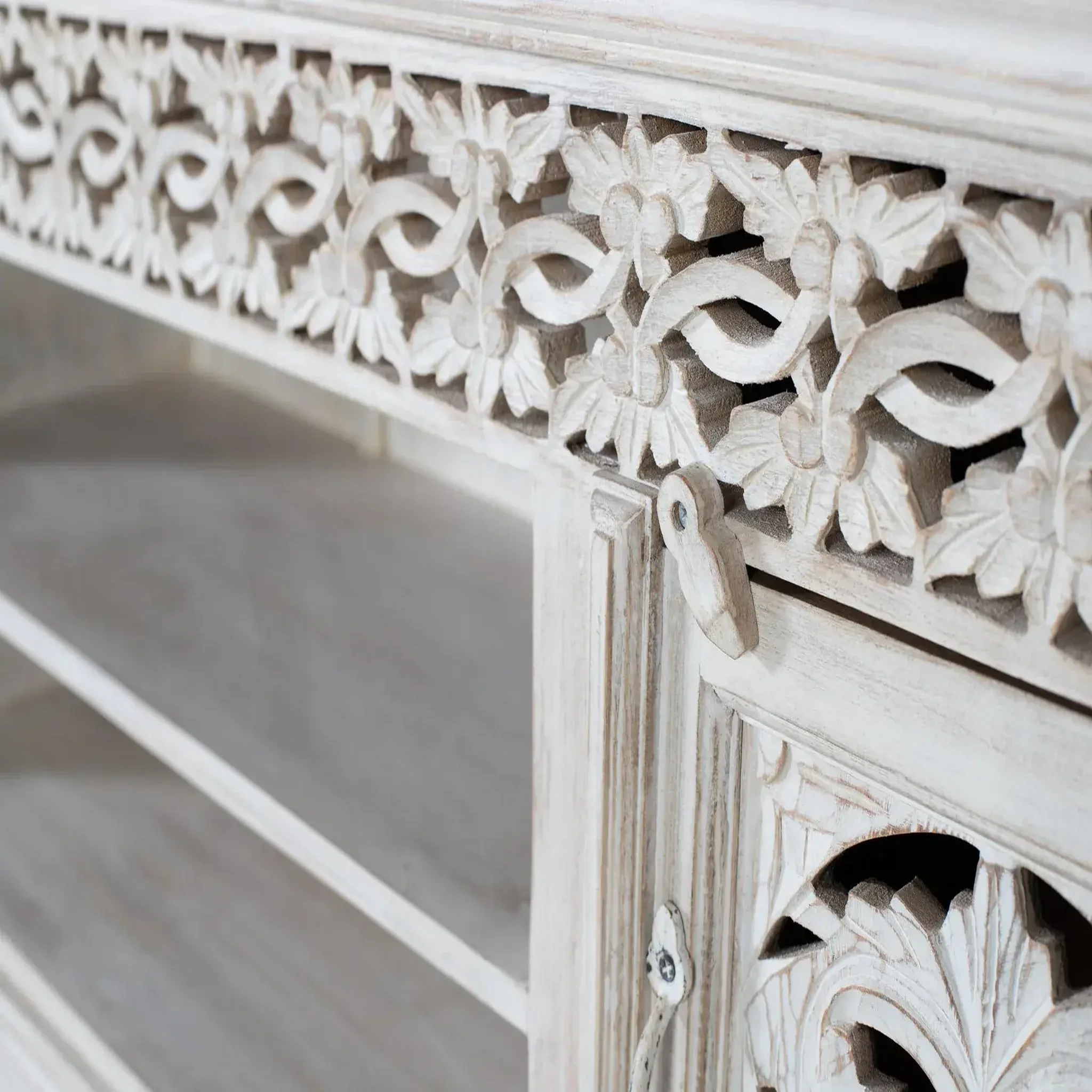 Voir la diapositive 4 : GINER Y COLOMER SL Meuble tv en bois de manguier 180 cm style classique artisanal