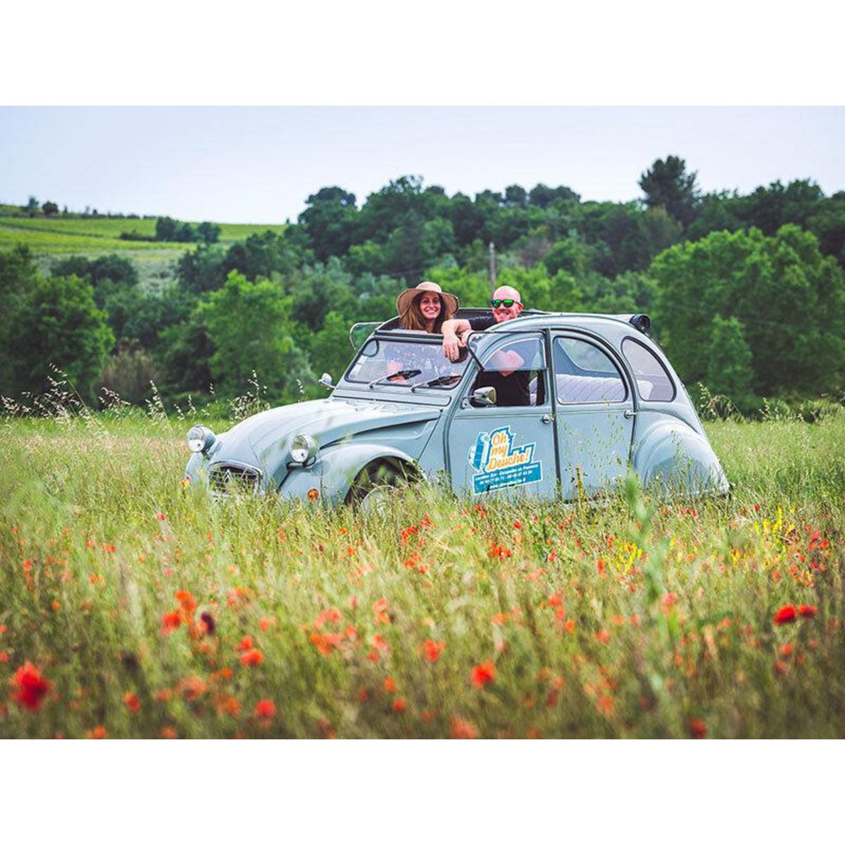 Smartbox Balade romantique en 2 CV sur fond de coucher de soleil en Provence - Coffret Cadeau Sport & Aventure