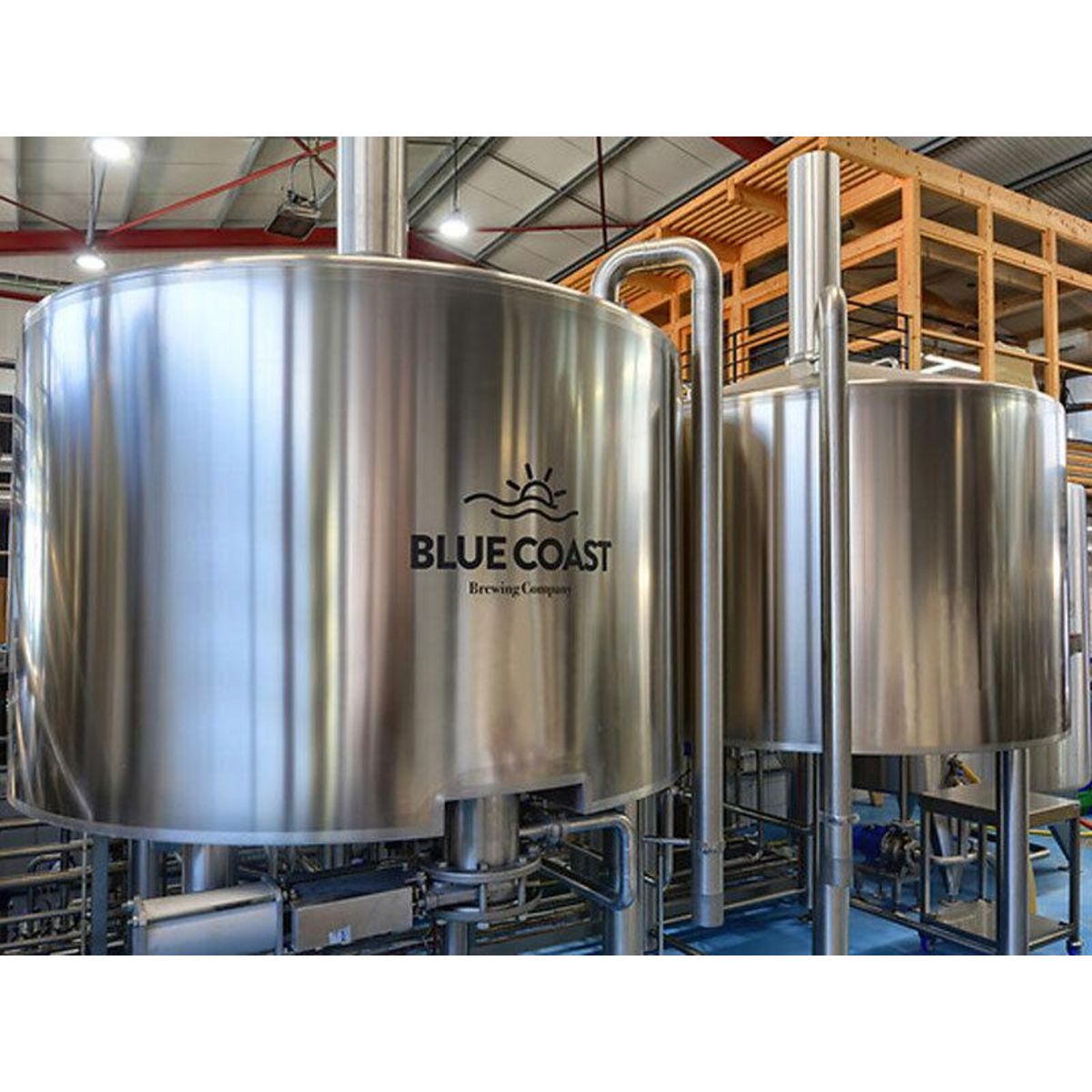 Smartbox Pack de 12 bouteilles de bières artisanales brassées à Nice - Coffret Cadeau Gastronomie