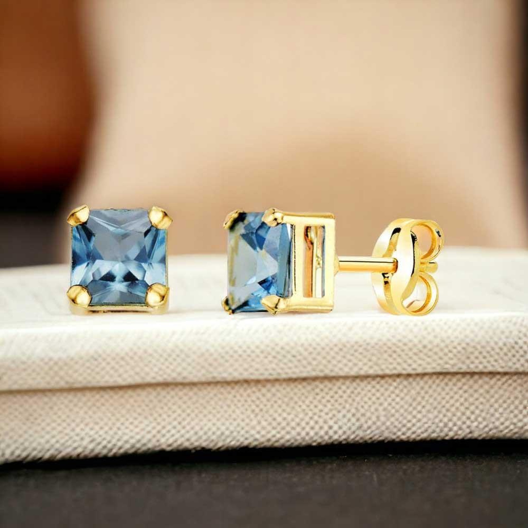 Voir la diapositive 3 : L'ATELIER D'AZUR Boucles d'Oreilles Or 18 Carats 750/000 - Zirconiums Topaze Bleue