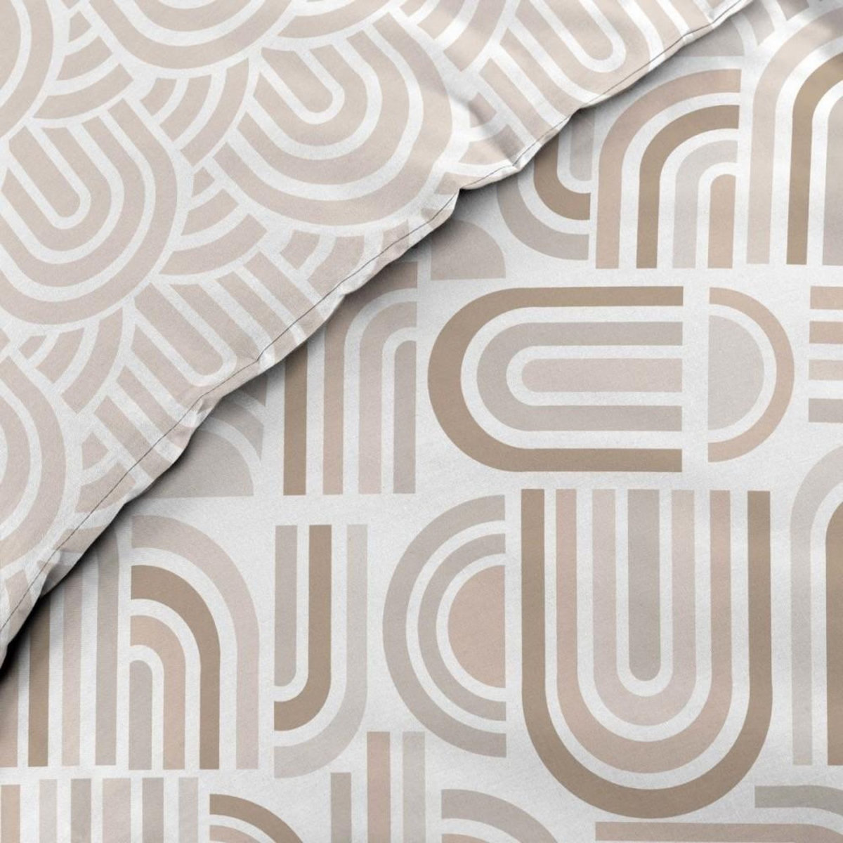 Douceur d'Intérieur Housse de couette 240x220 + 2 taies PANDORIS microfibre