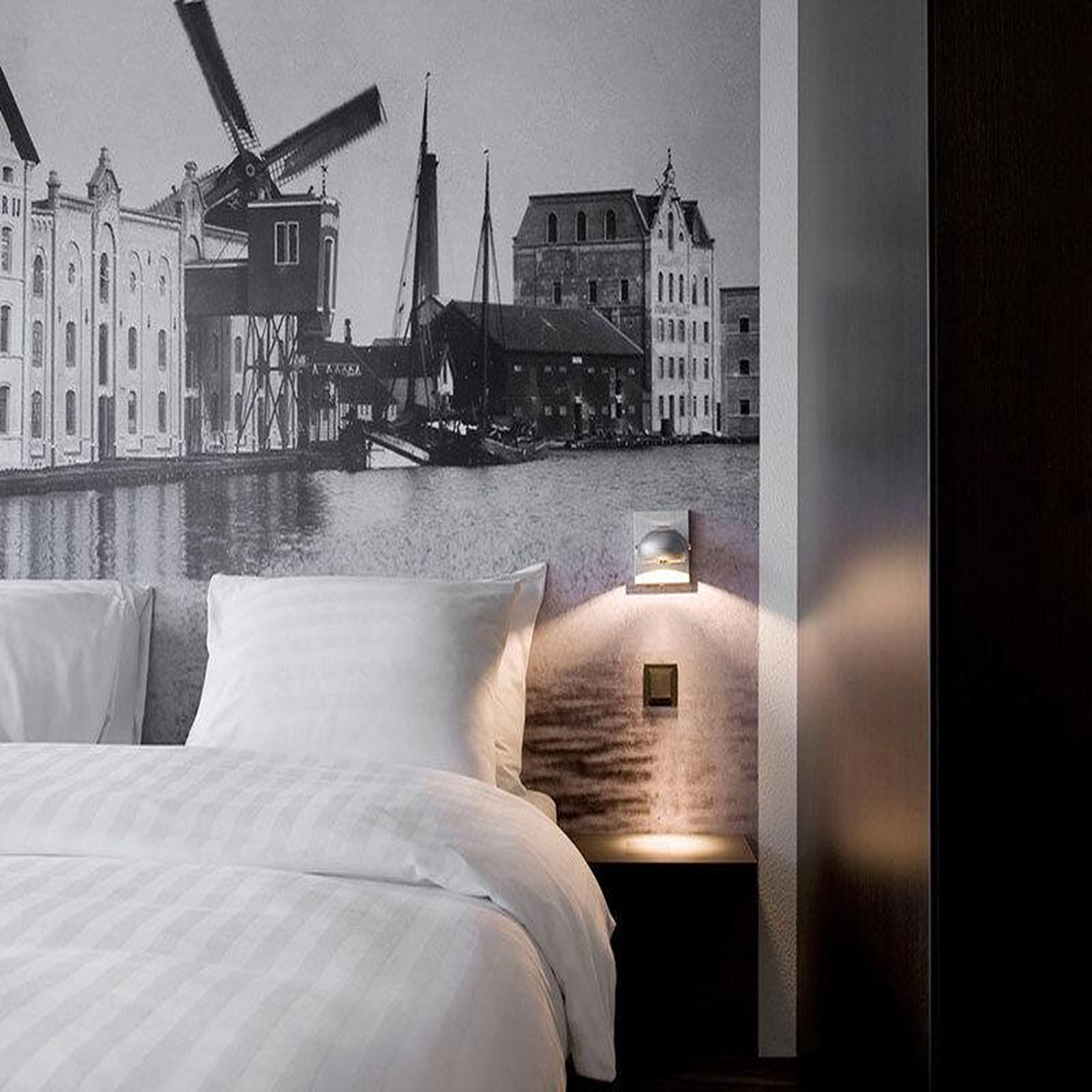 Voir la diapositive 3 : Smartbox Marché de Noël en Europe : 2 jours à Amsterdam pour profiter des fêtes - Coffret Cadeau Séjour