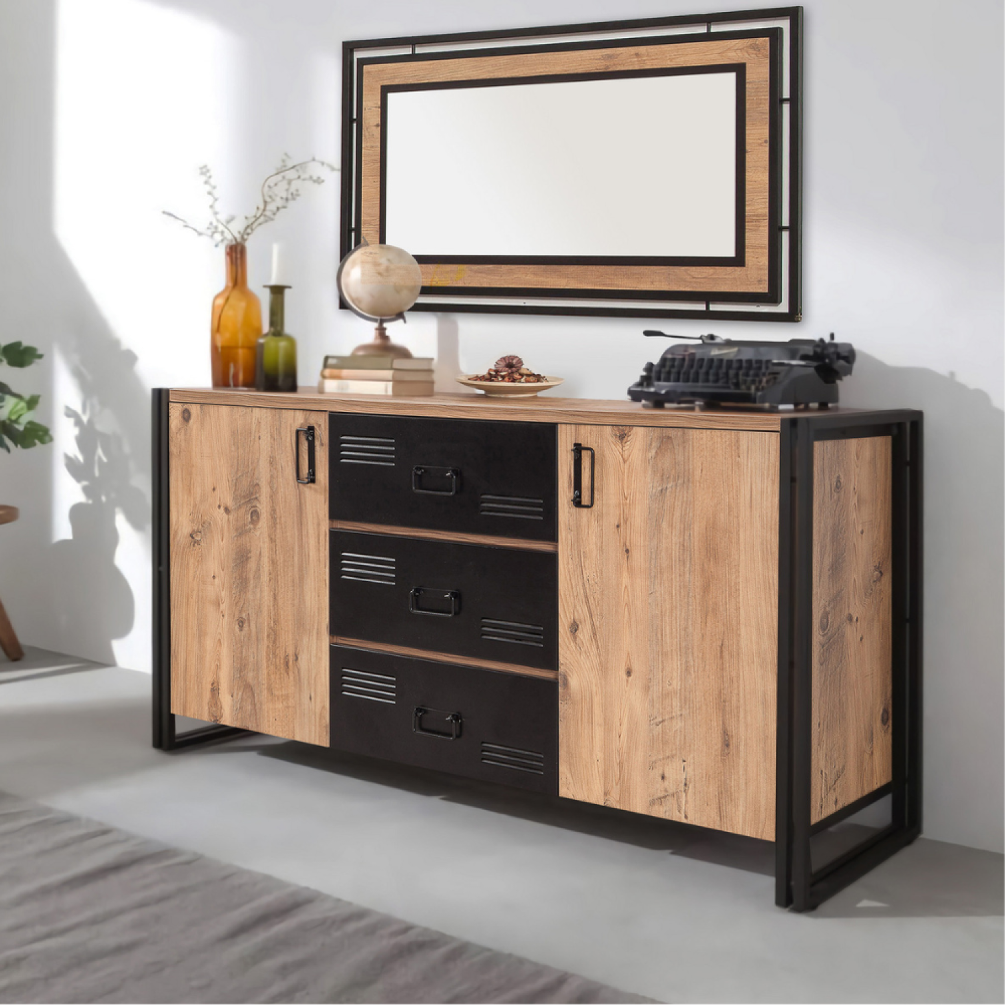 Voir la diapositive 2 : CONCEPT USINE Buffet industriel avec portes et tiroirs holen