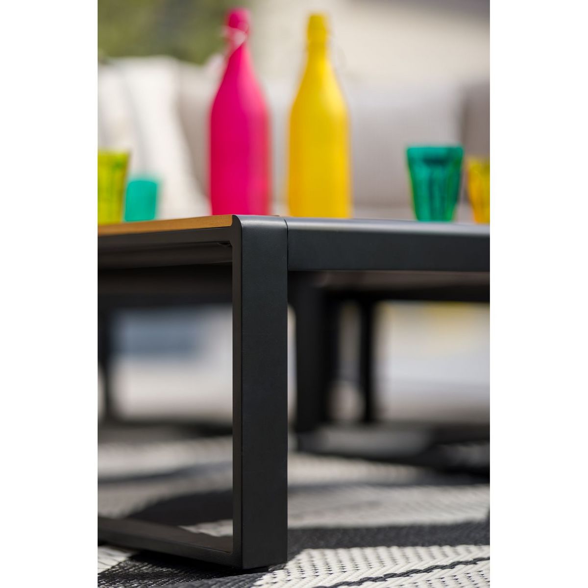 JARDILINE Salon bas de jardin - 5 places - Teck/Aluminium - Beige/Noir - MARTINIQUE