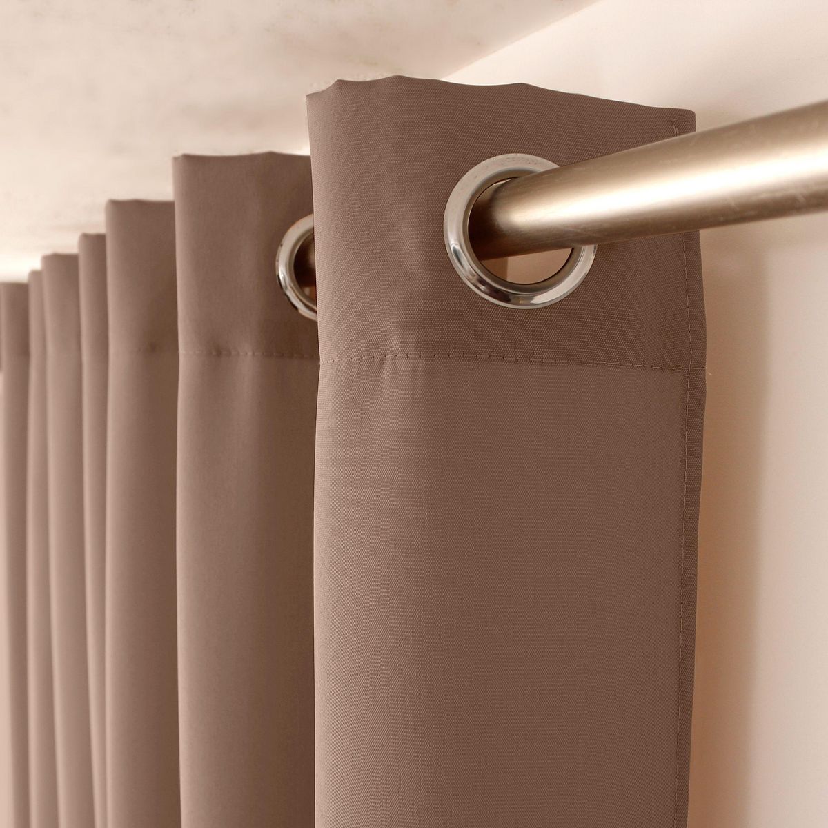 TOILINUX Lot de 2 Rideaux uni avec œillets