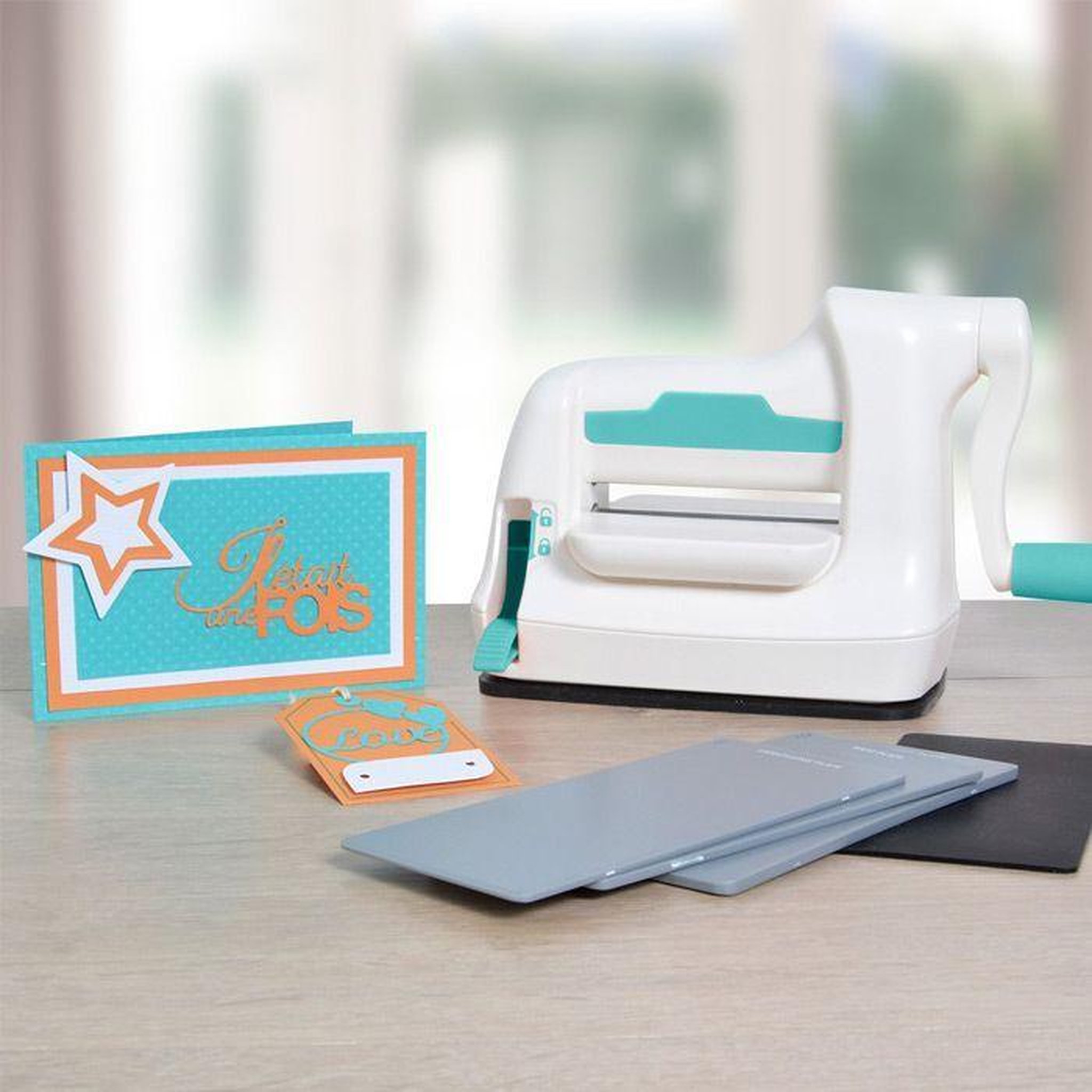 Voir la diapositive 4 : Artemio Machine de découpe mini happy cut