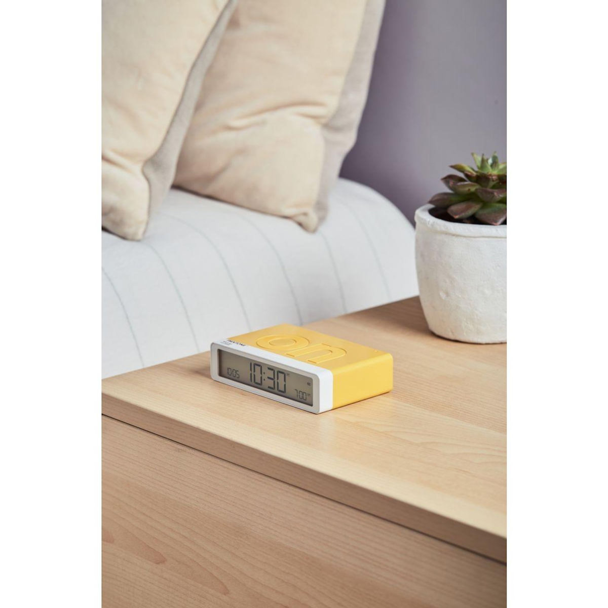 LEXON Réveil x Pantone Flip Classic Mimosa