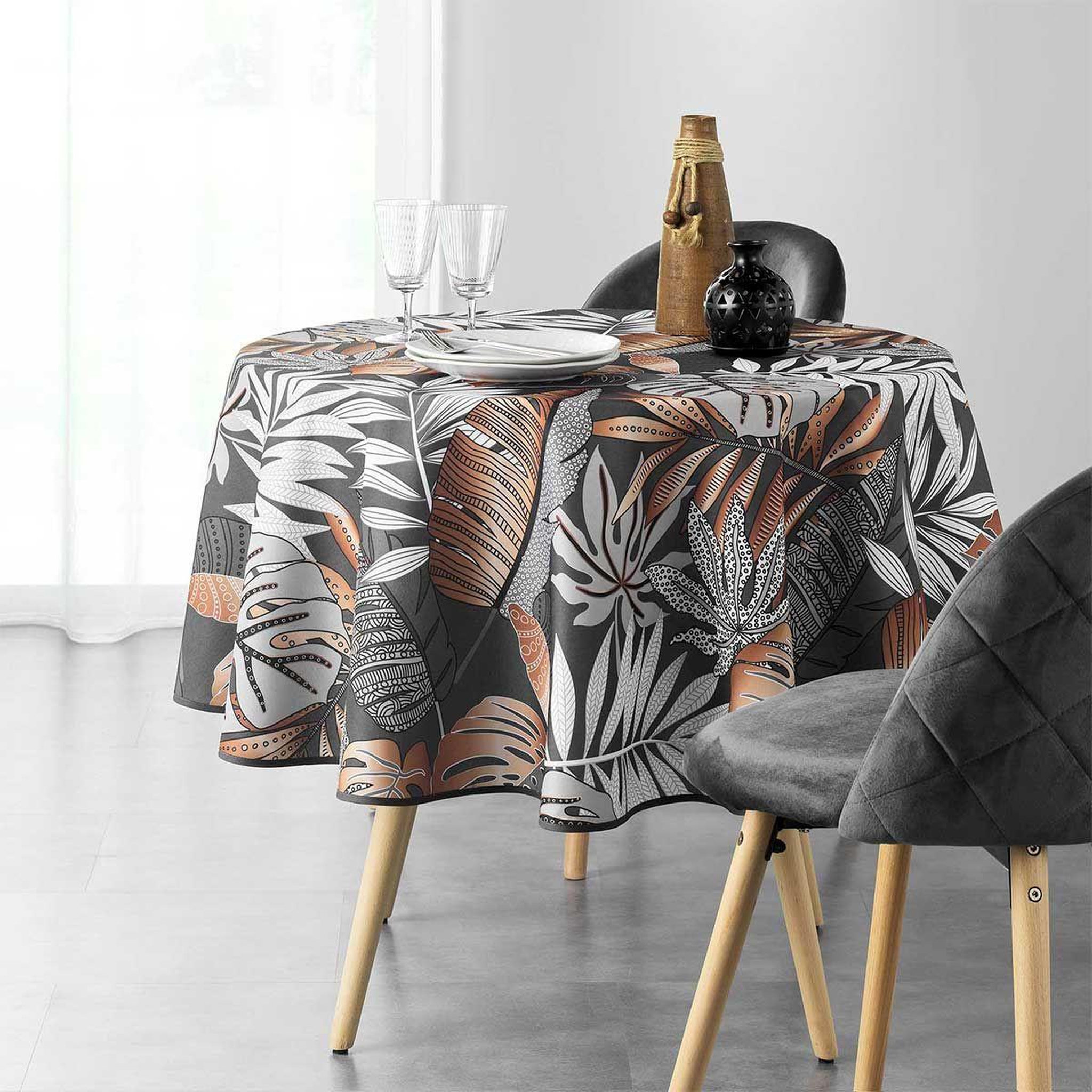 Voir la diapositive 2 : Douceur d'Intérieur Nappe ronde imprimée  alianor  180cm anthracite