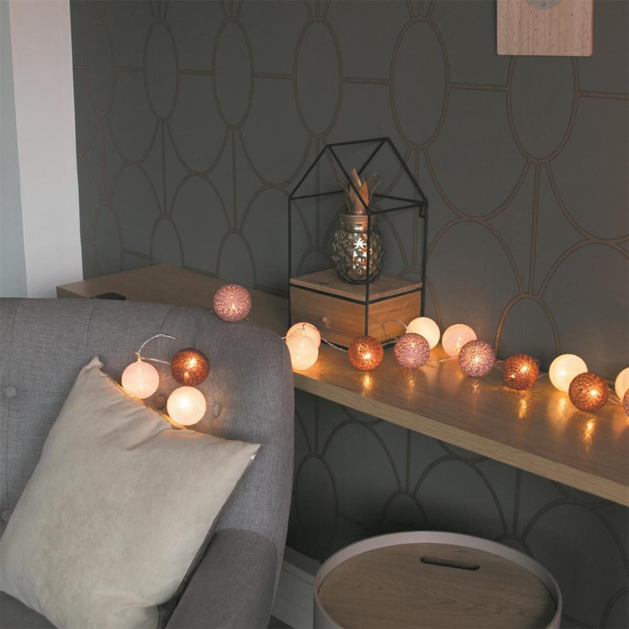 Voir la diapositive 4 : The Home Deco Factory Guirlande lumineuse led  hokkaido  345cm rose
