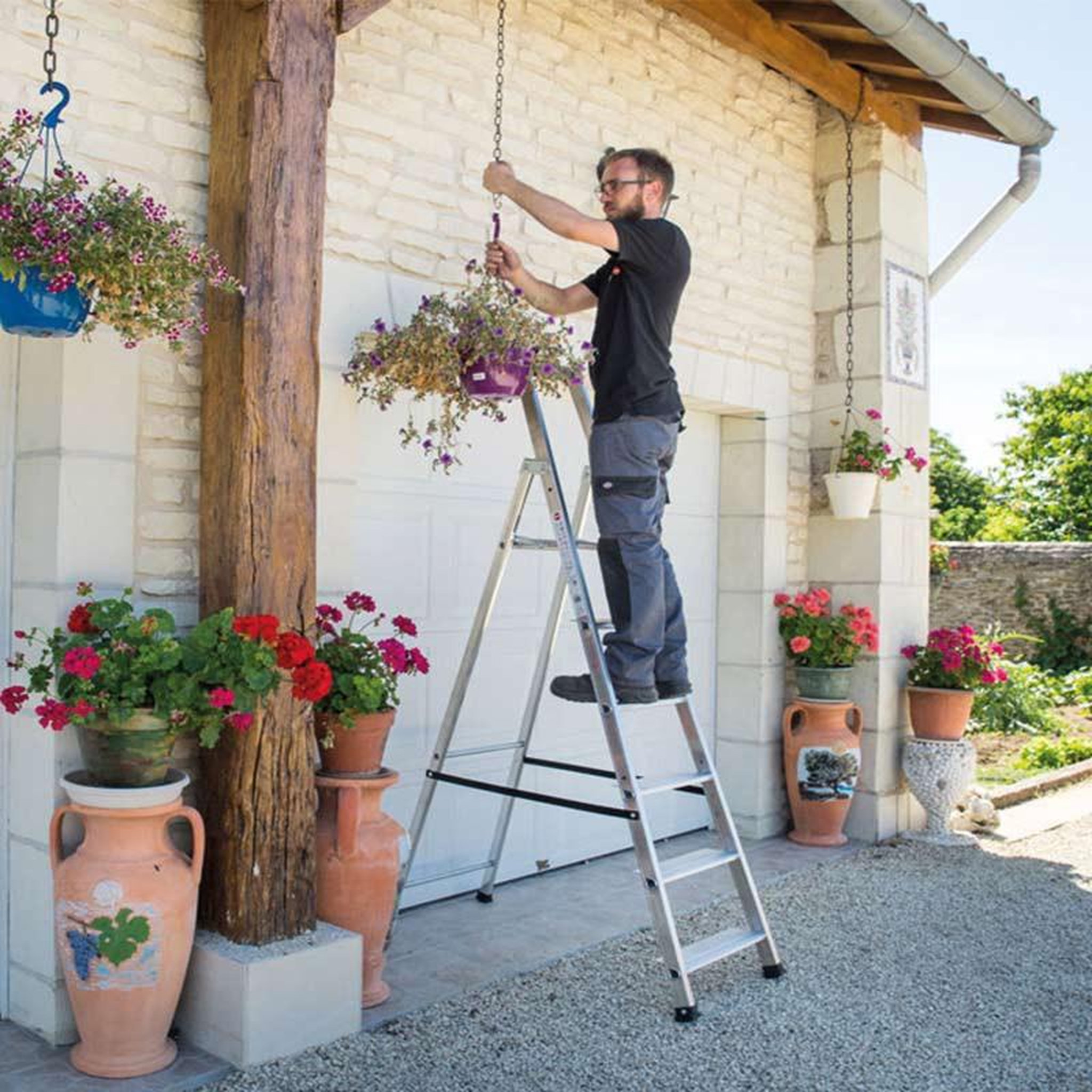 Voir la diapositive 2 : HAILO Escabeau professionnel pliable en aluminium 6 marches larges hailo alu pro