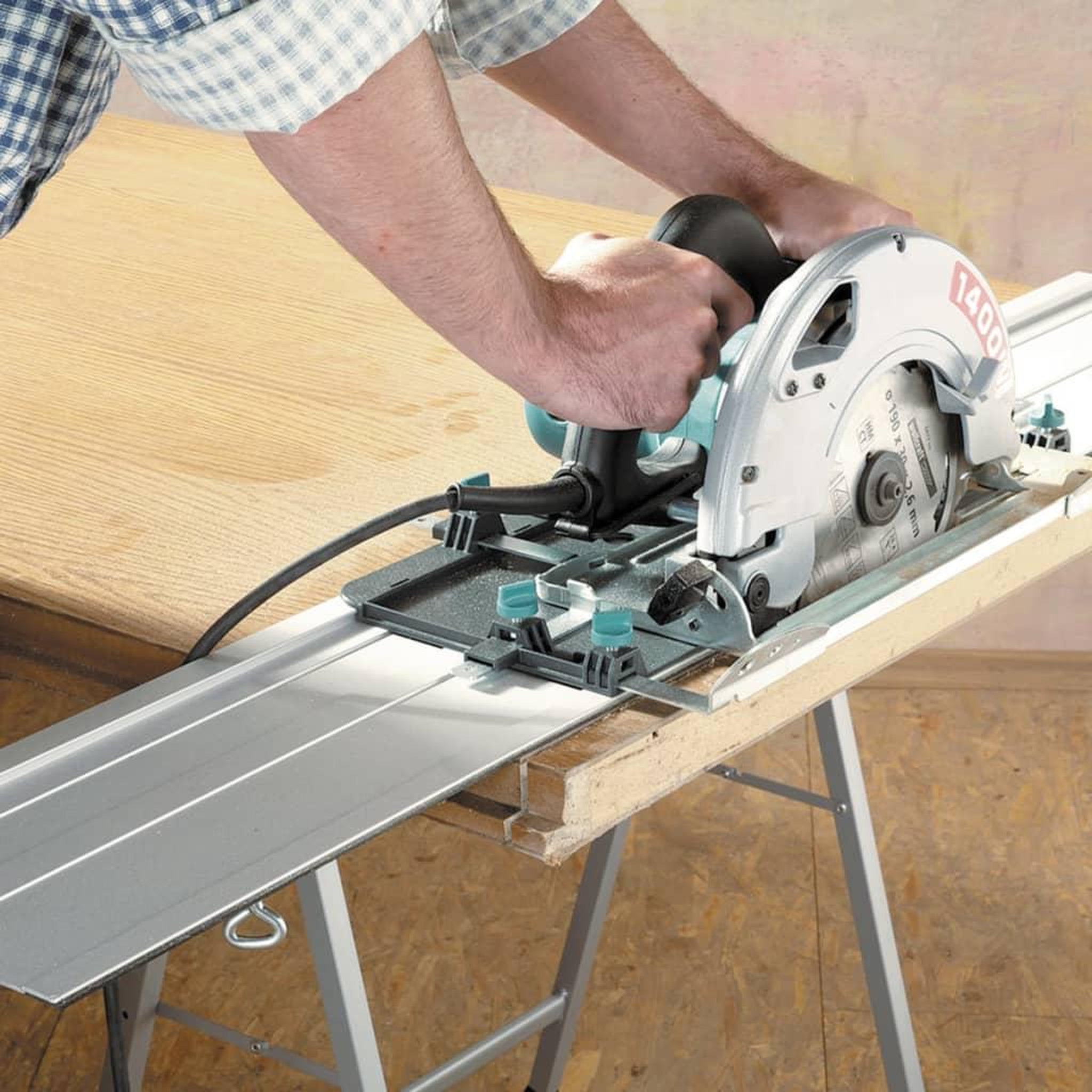 Voir la diapositive 3 : WOLFCRAFT wolfcraft Rail de guidage pour scie circulaire FKS 115 6910000