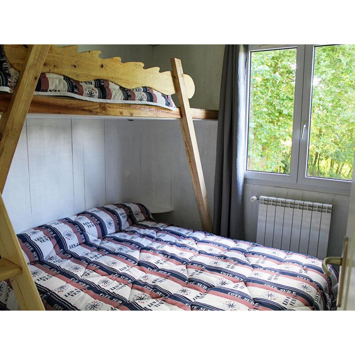 Smartbox Séjour au camping en famille : 3 jours insolites en carrelet près de Cognac - Coffret Cadeau Séjour