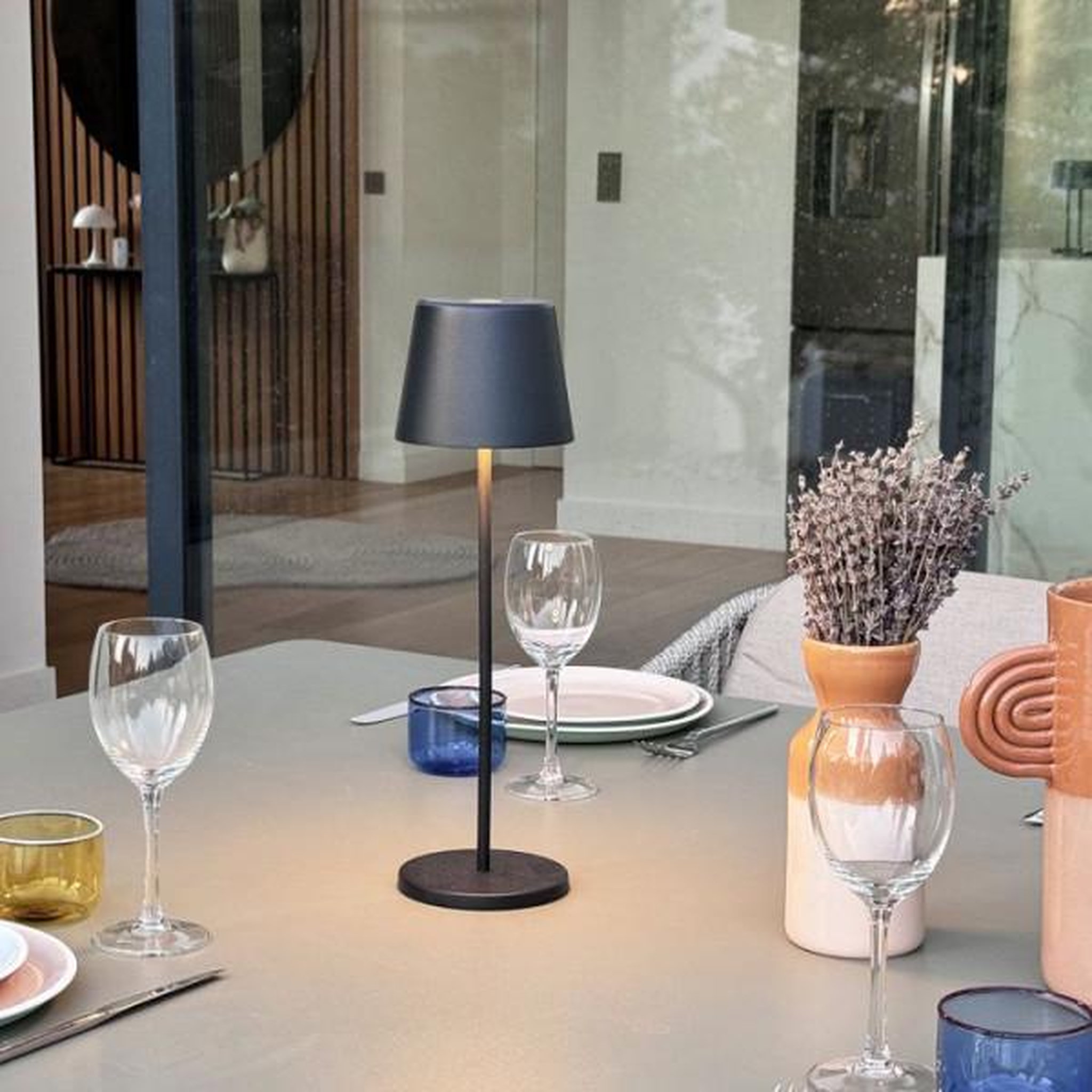 Voir la diapositive 5 : Lumisky Lampe de table de table sans fil led dimmable noir