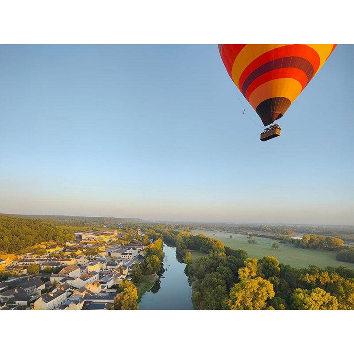 Smartbox Coffret cadeau pour Maman : un vol en montgolfière en semaine - Coffret Cadeau Sport & Aventure