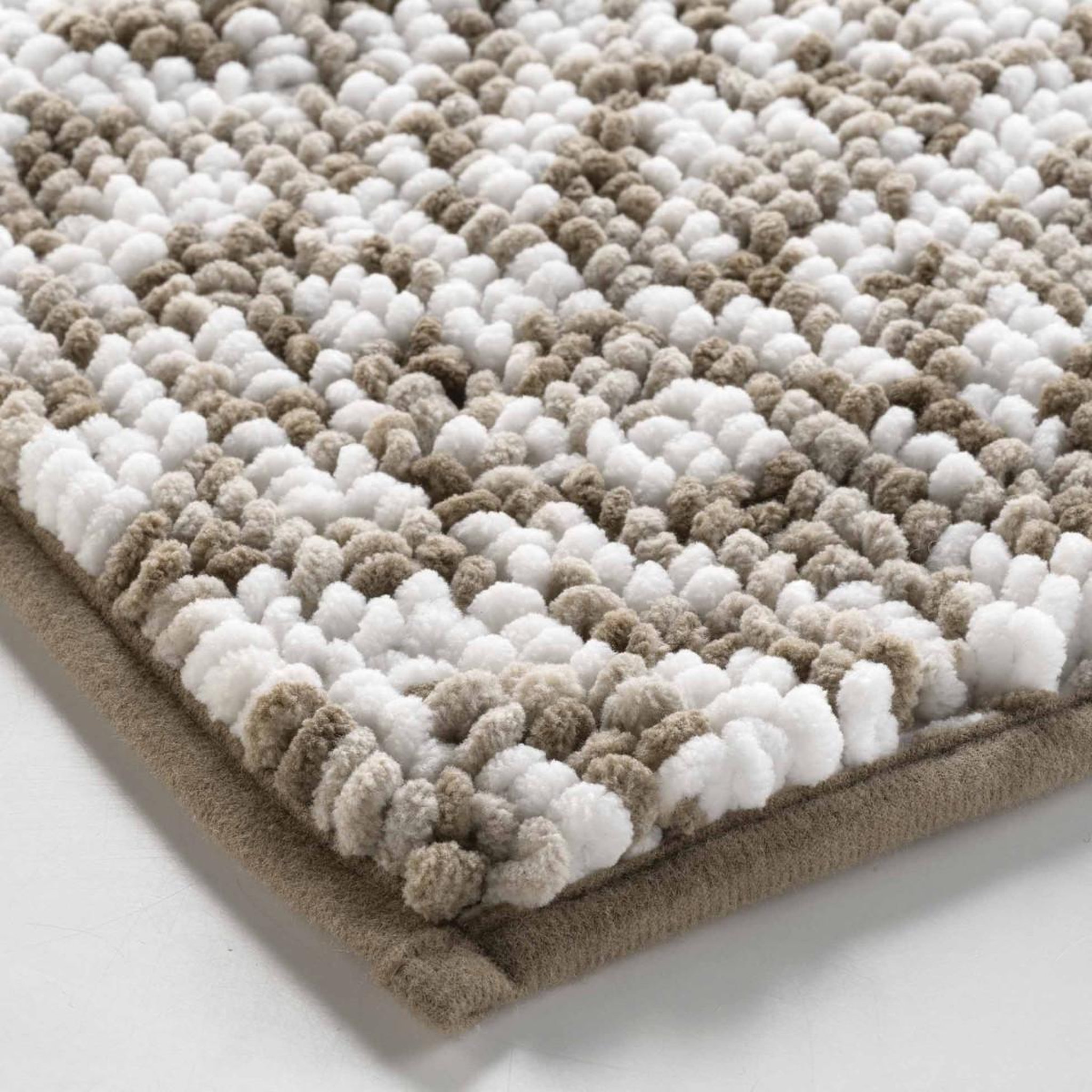 Voir la diapositive 3 : Douceur d'Intérieur Tapis de bain  friza  45x75cm sable & marron