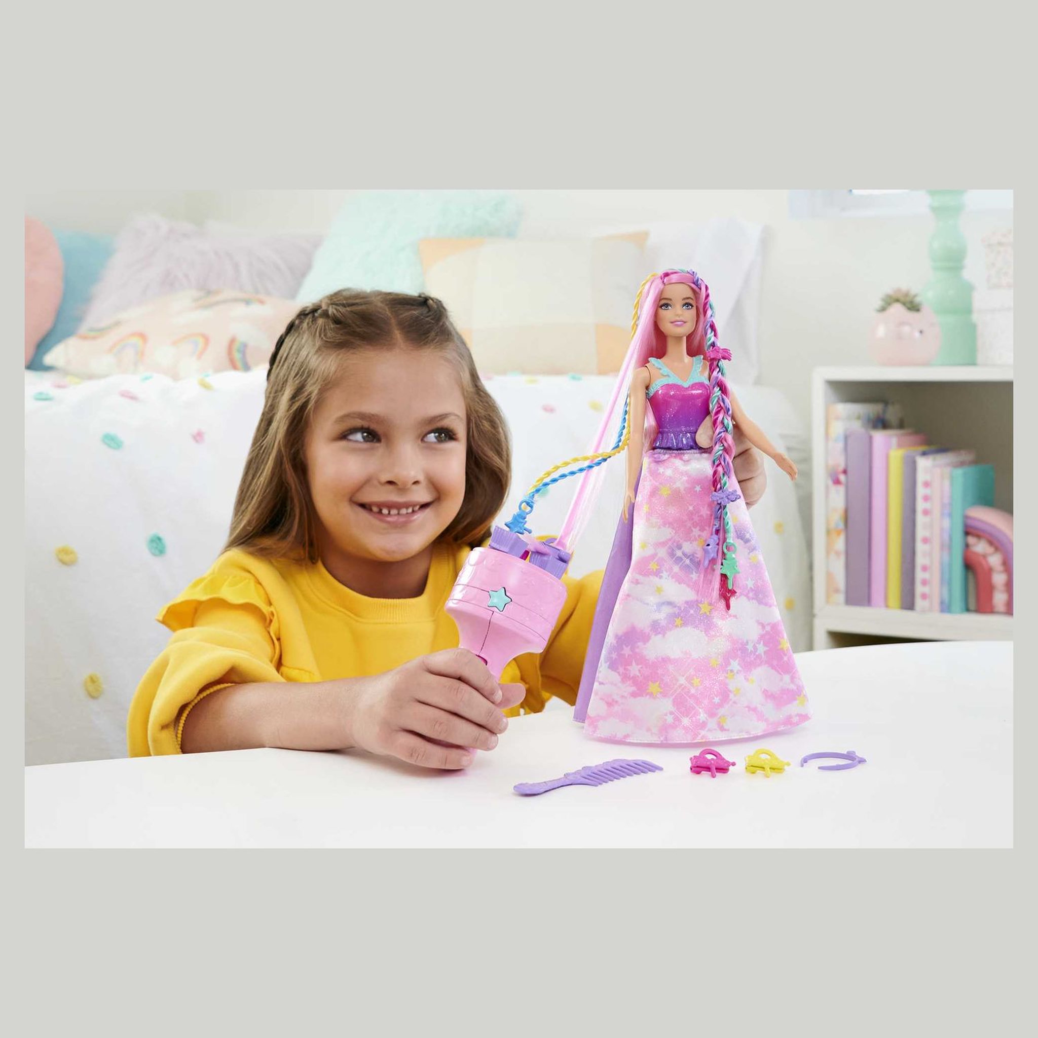 Voir la diapositive 6 : BARBIE Poupée Barbie tresses magiques 