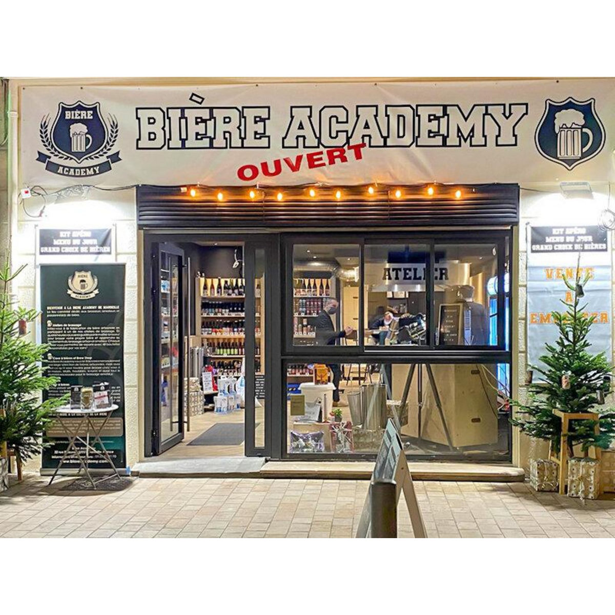 Smartbox Atelier d'initiation au brassage artisanal de bière pour 1 personne à Marseille - Coffret Cadeau Sport & Aventure