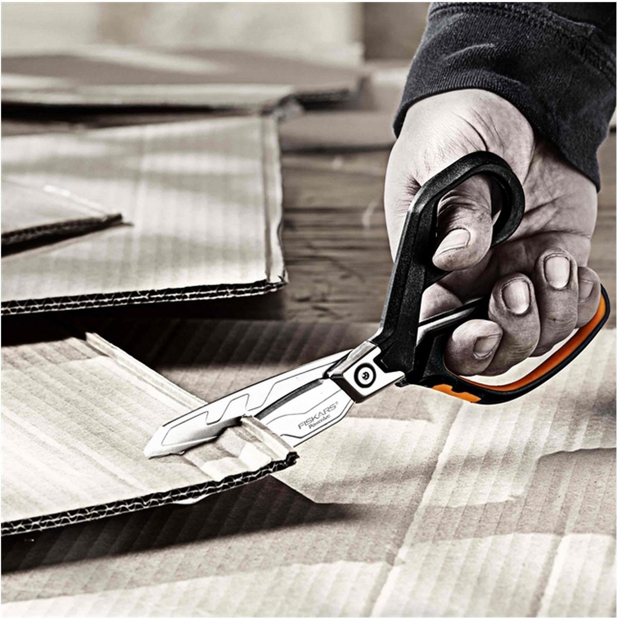 Voir la diapositive 4 : Fiskars Ciseaux 21 cm inox - 1027204