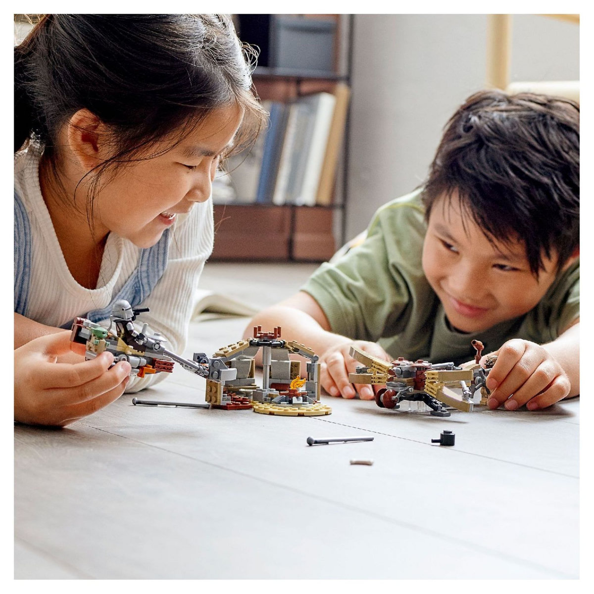 LEGO Star Wars 75299 Conflit à Tatooine