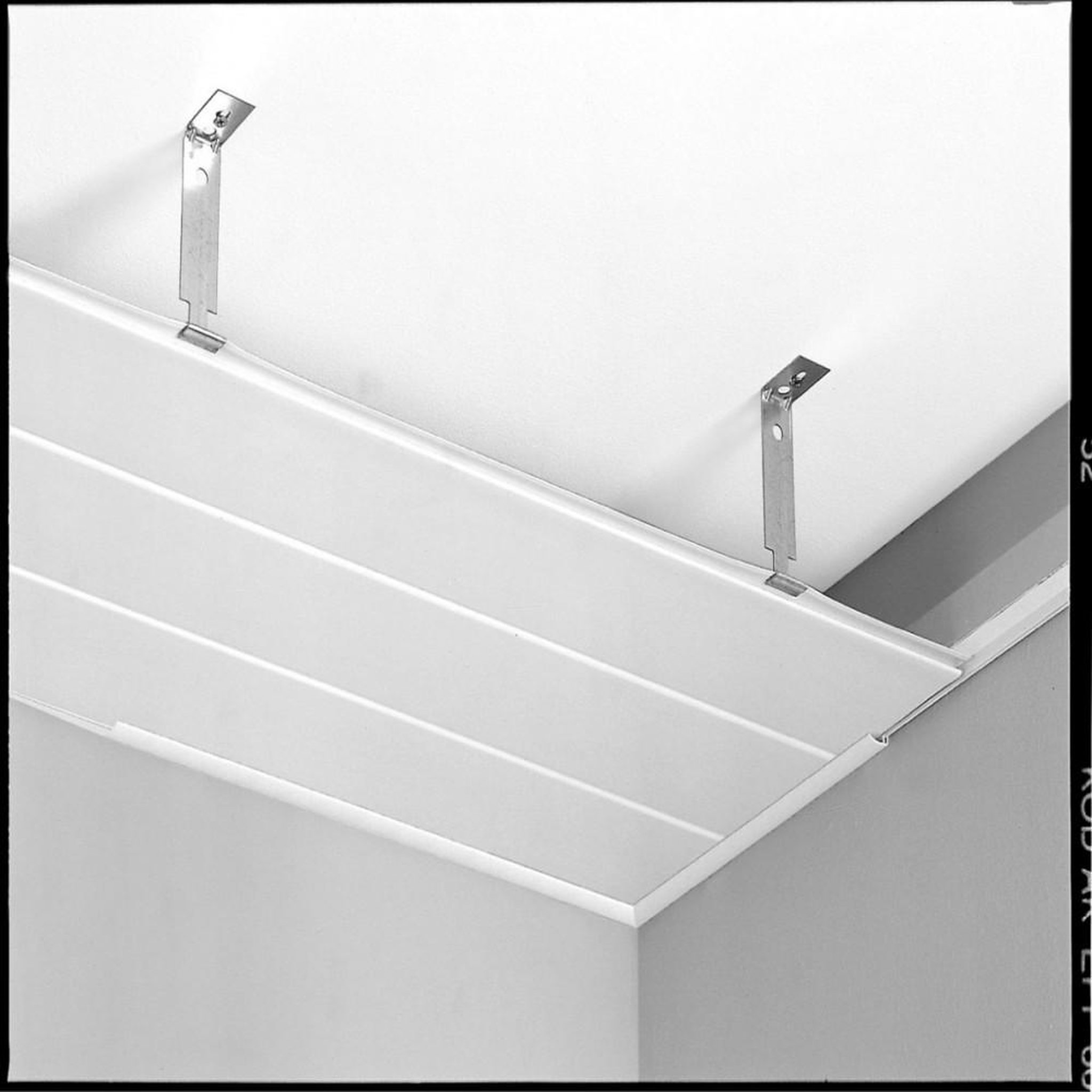 Grosfillex Lot de 10 suspentes pour plafond lambris GROSFILLEX, 15cm