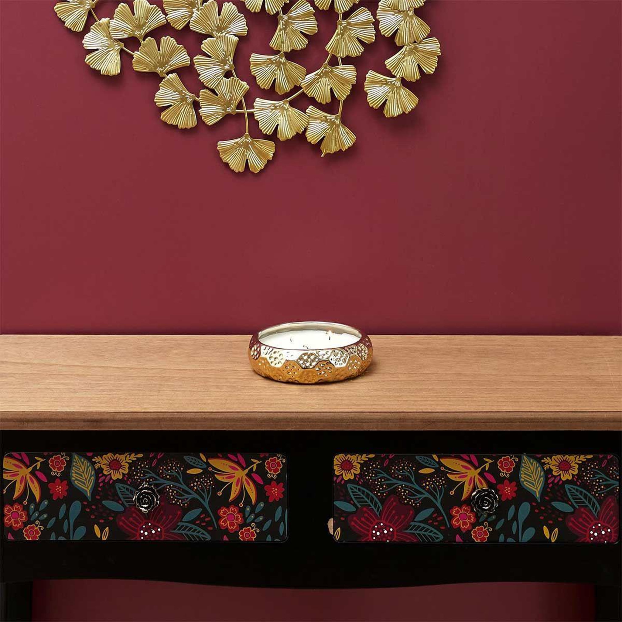 Voir la diapositive 2 : The Home Deco Factory Bougie Parfumée en Céramique  3 Mèches  14cm Or